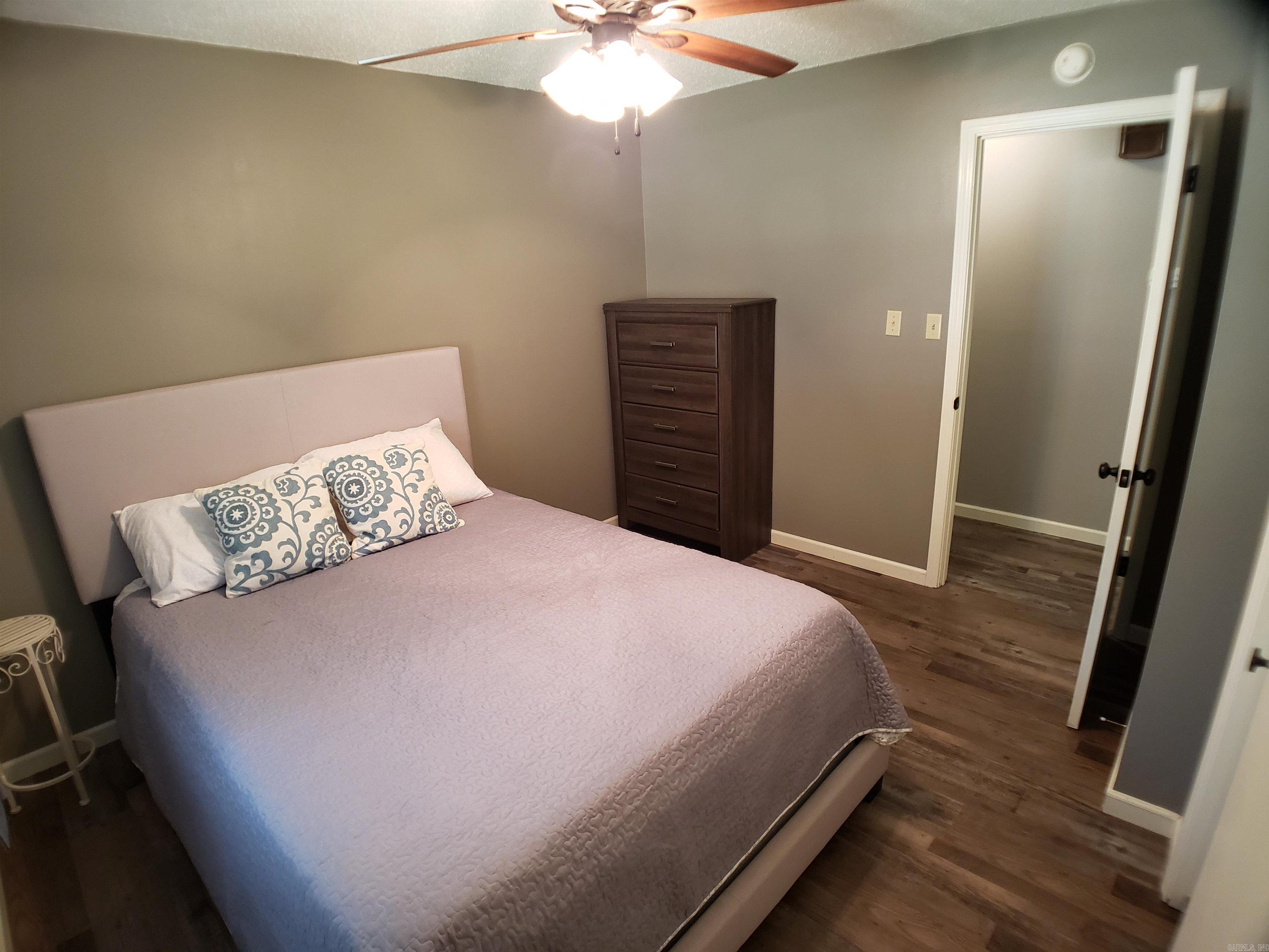 HAMILTON HILLS - Residential