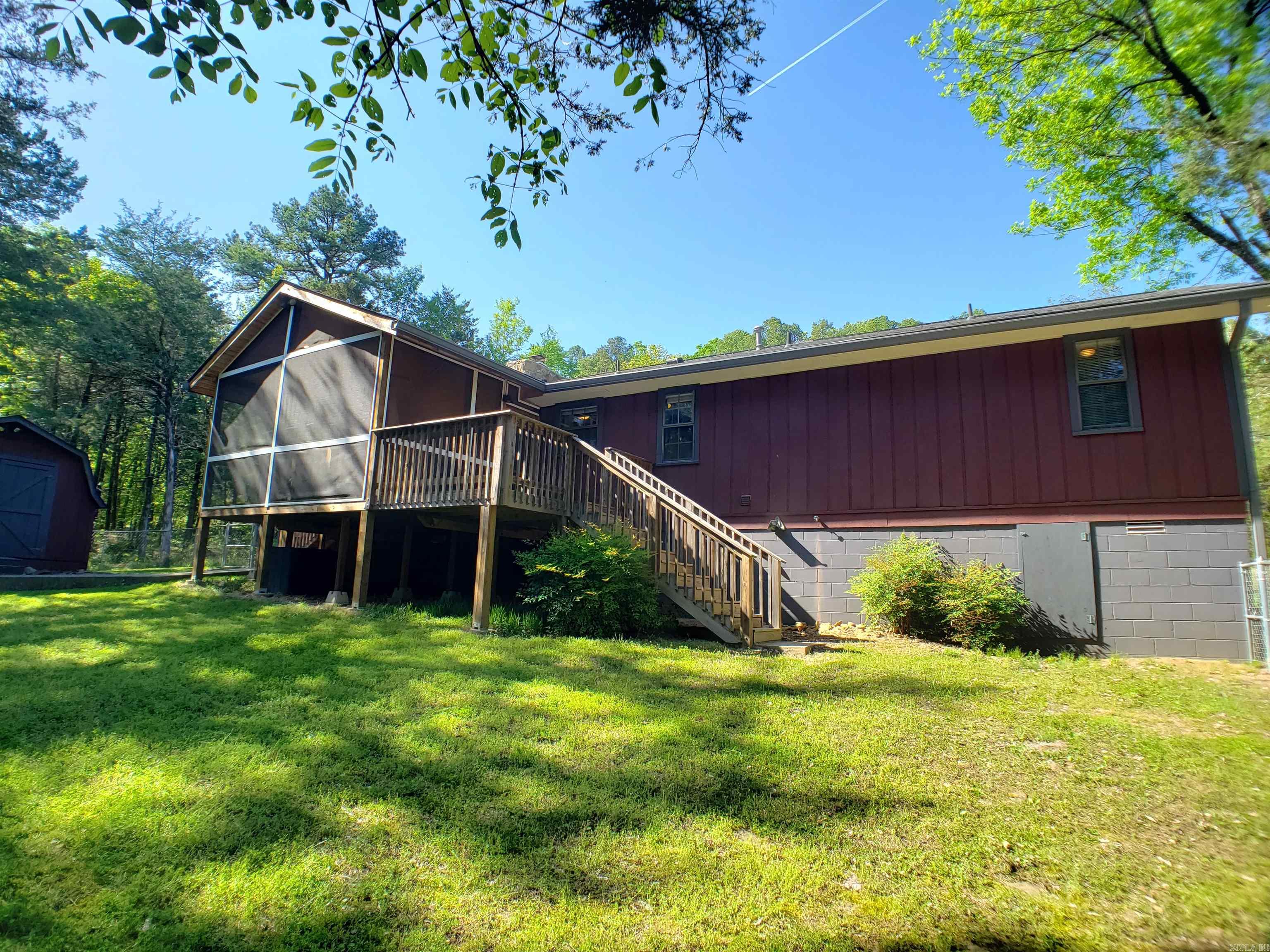 HAMILTON HILLS - Residential