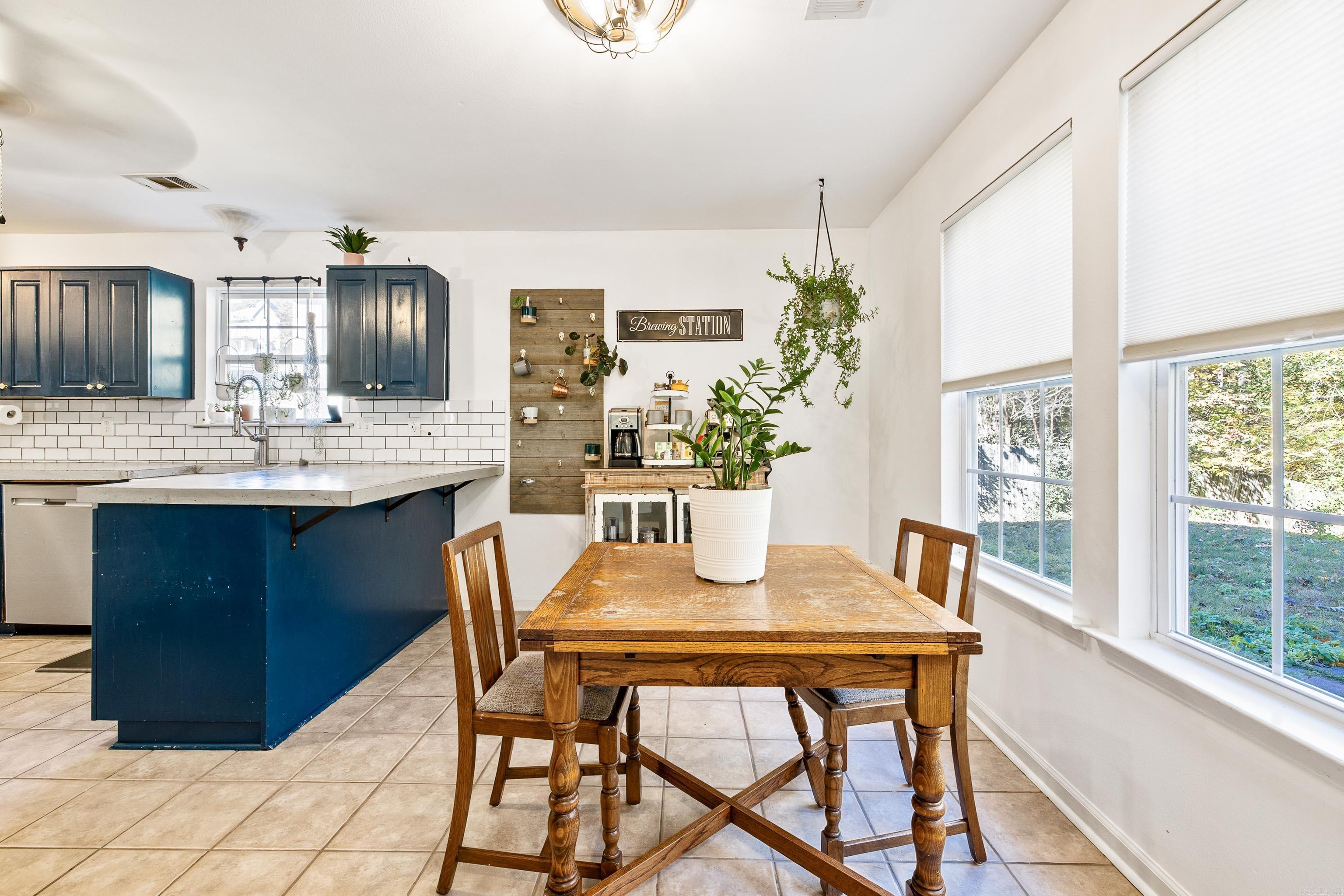 HARTFORD HILLS - Residential