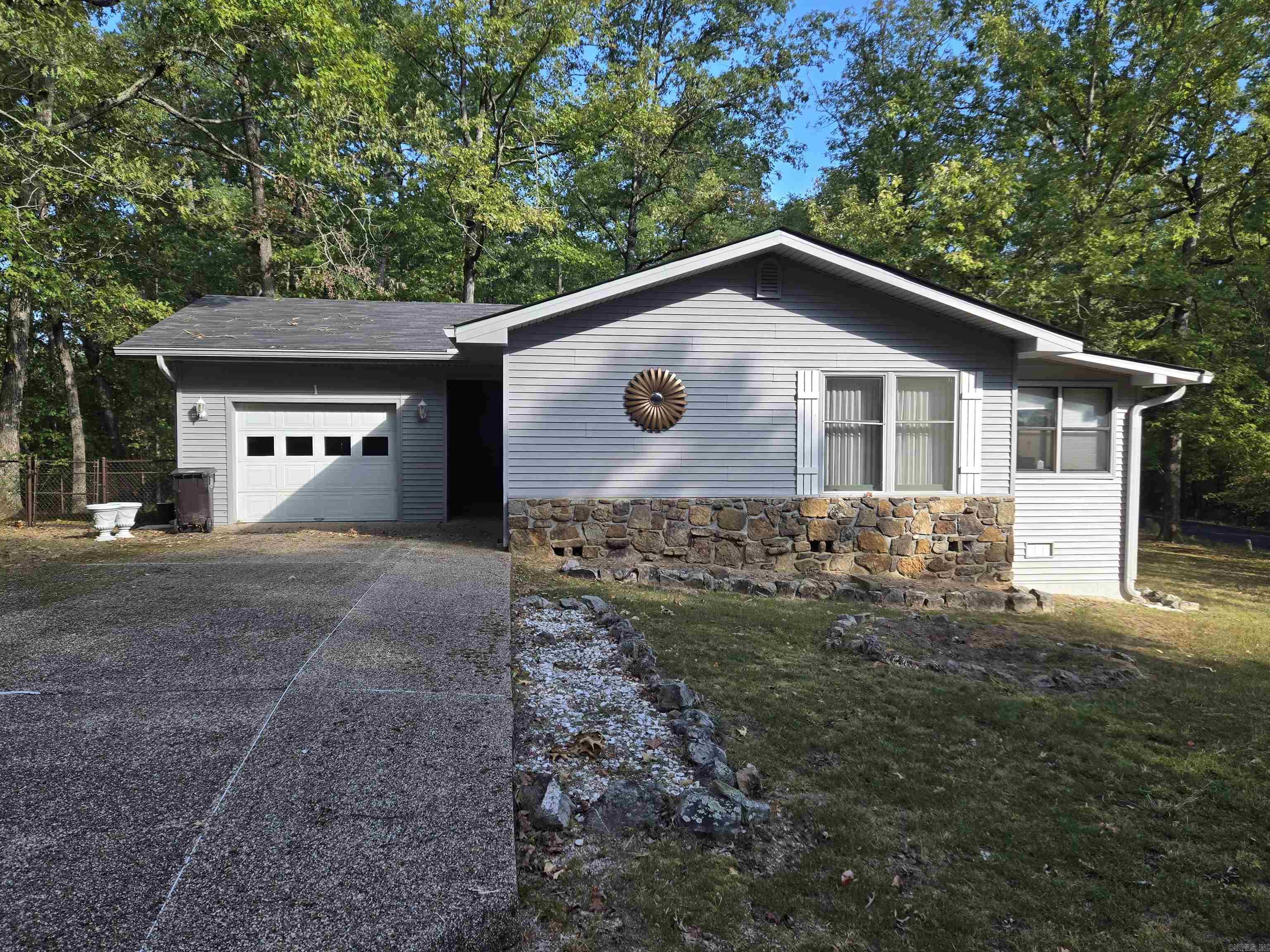 Come take a look at this 2 bed 1.5 bath (Hollywood bath) home in quiet area close to the West gate. New flooring and paint makes this easy to move right in and be close to all the amenities HSV has to offer. Nice sunroom, deck off the back with fenced in yard for your fur babies. This would be Great for an investment property or AirBnb! Don't miss out on this cute home!