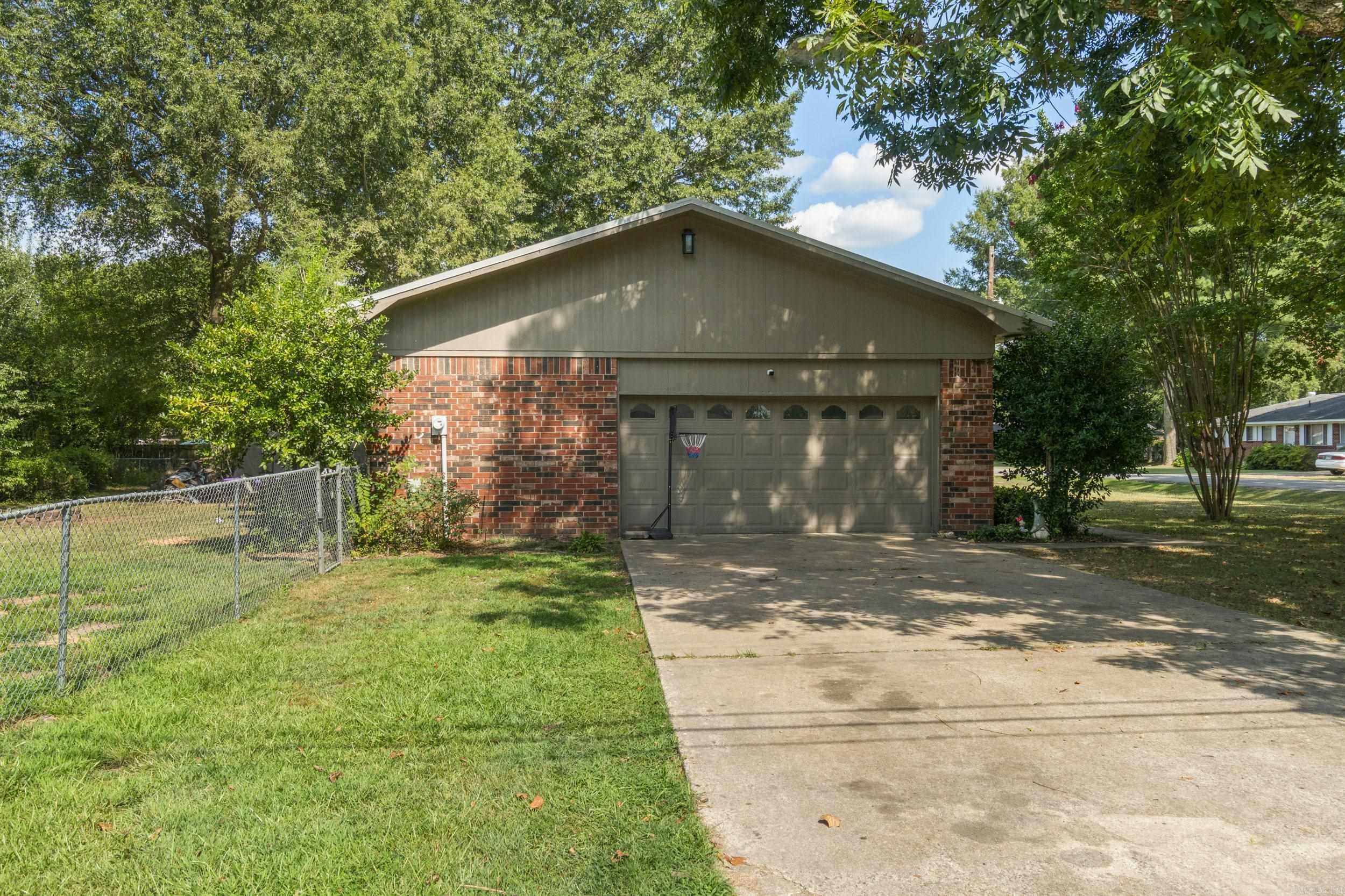 LIBERTY HEIGHTS ADD - Residential