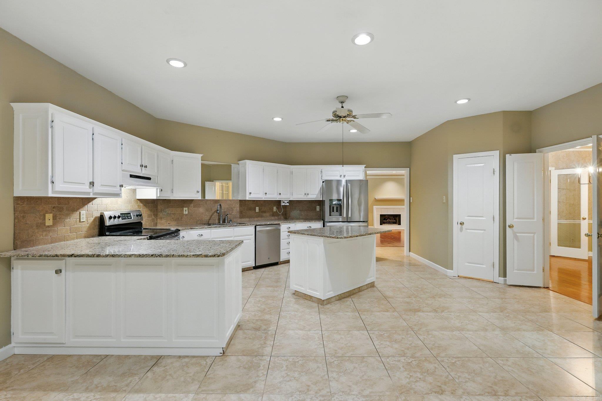 WOODCREEK ADDN - Residential
