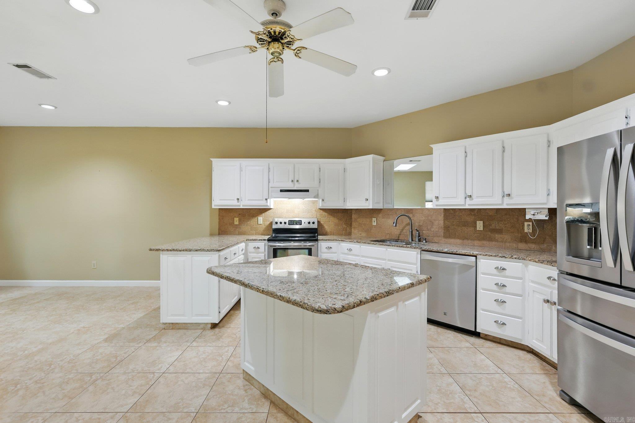 WOODCREEK ADDN - Residential