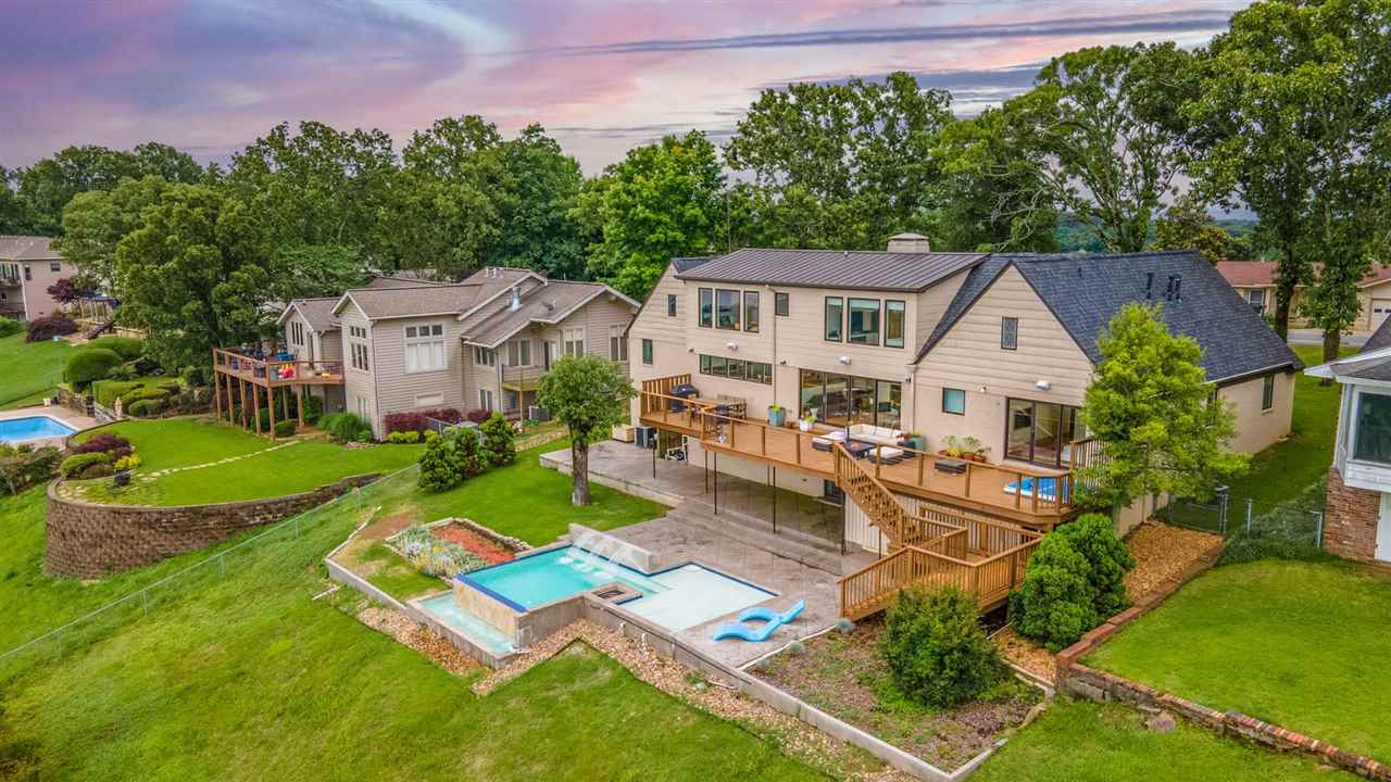 WALTON HEIGHTS - Residential