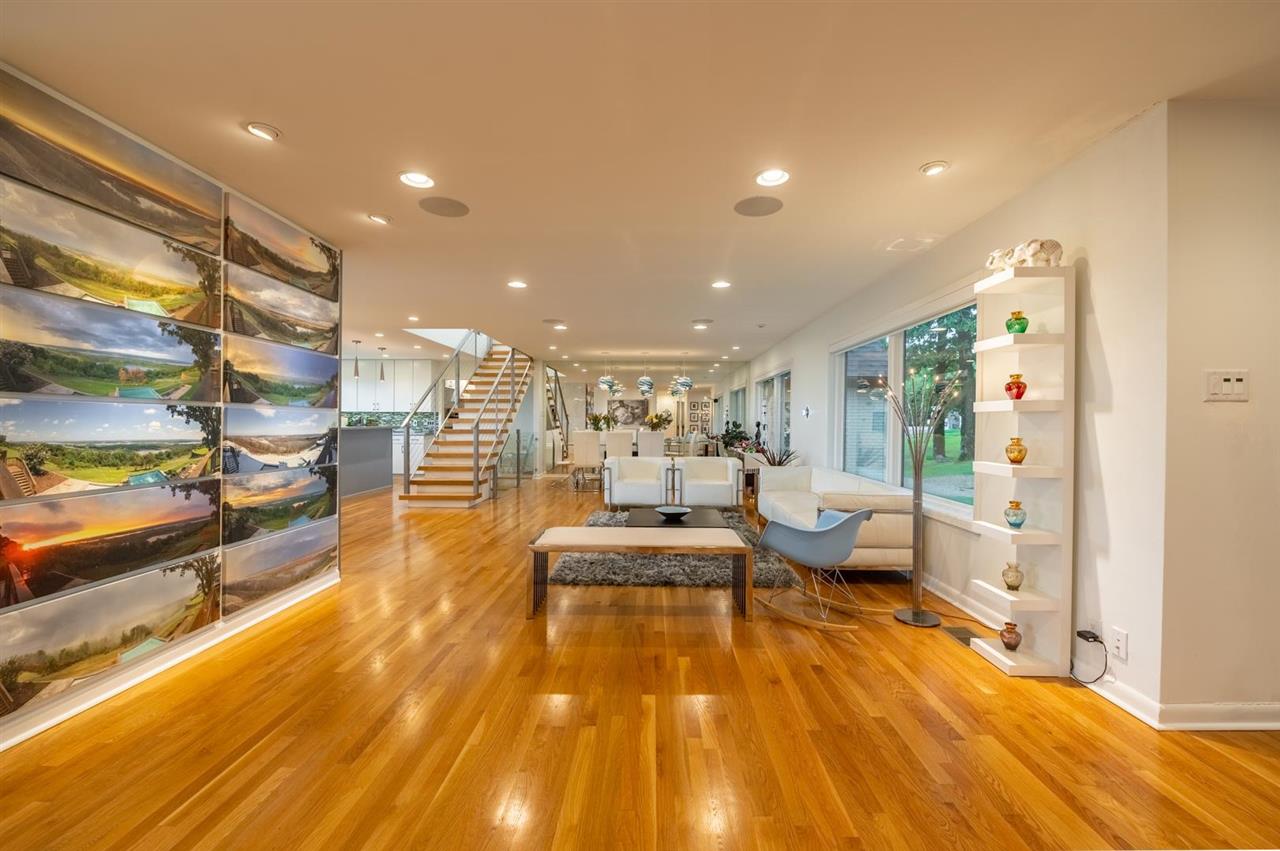 WALTON HEIGHTS - Residential