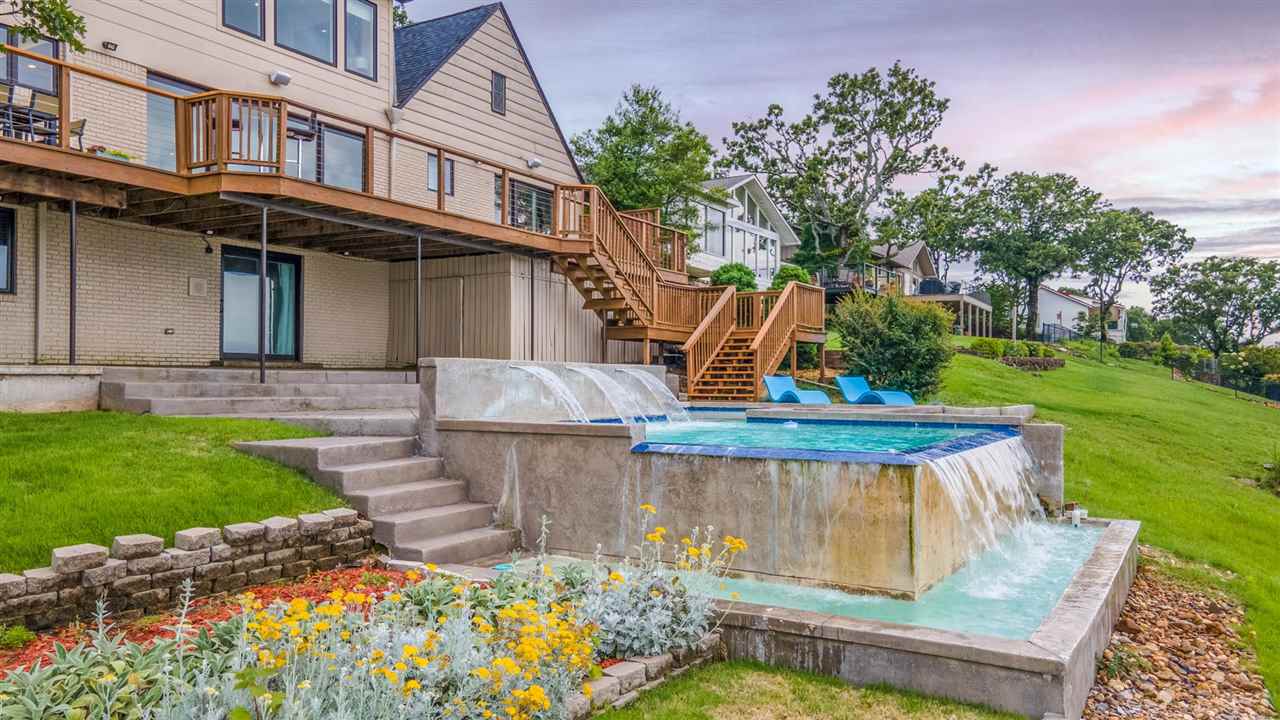 WALTON HEIGHTS - Residential