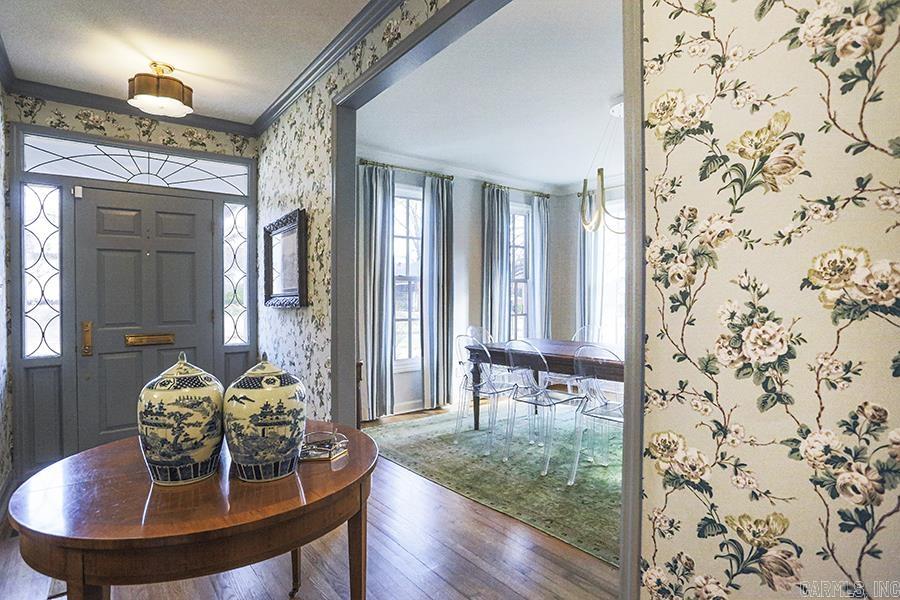 NEWTONS - Residential