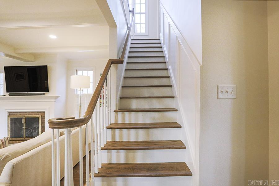 NEWTONS - Residential