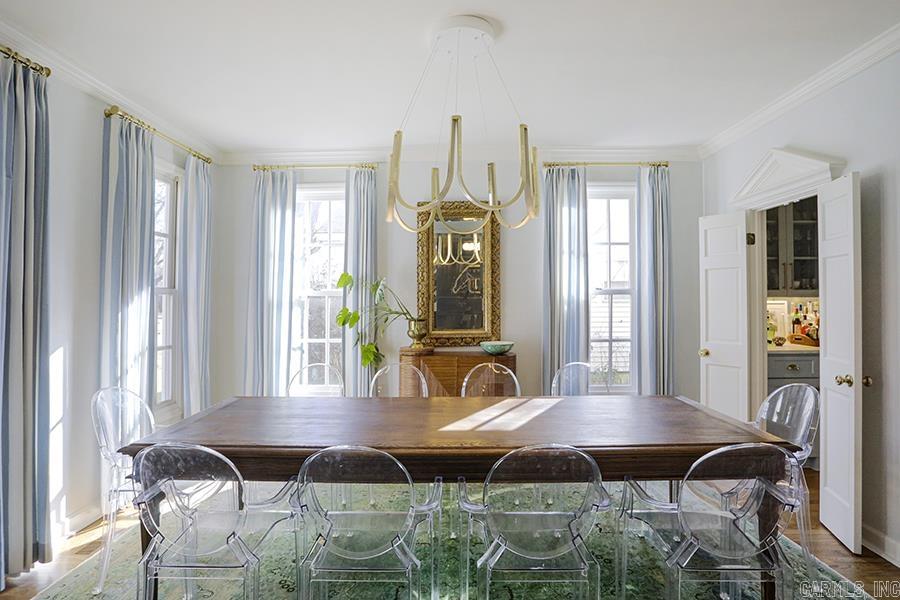 NEWTONS - Residential