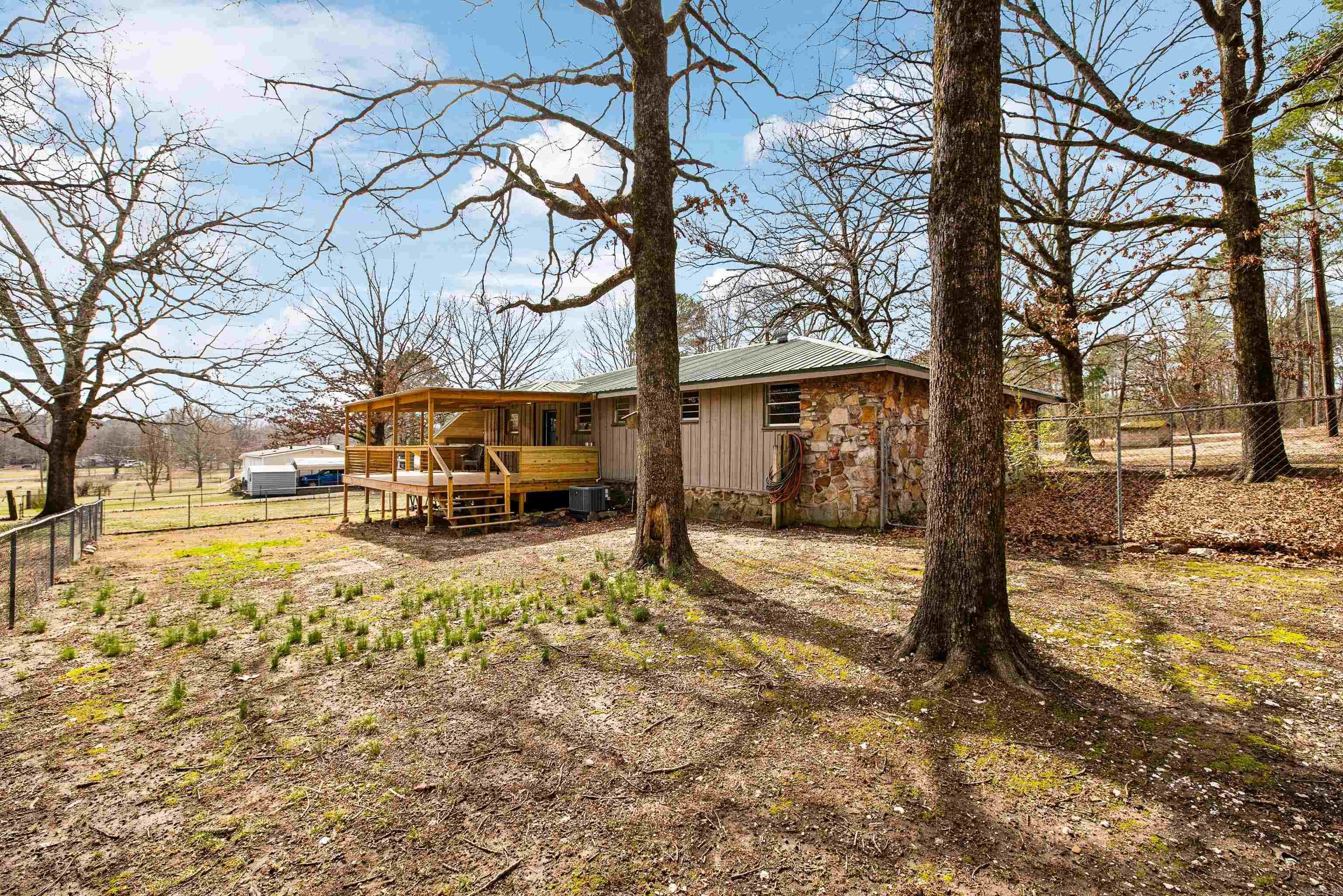 ALMQUIST - Residential