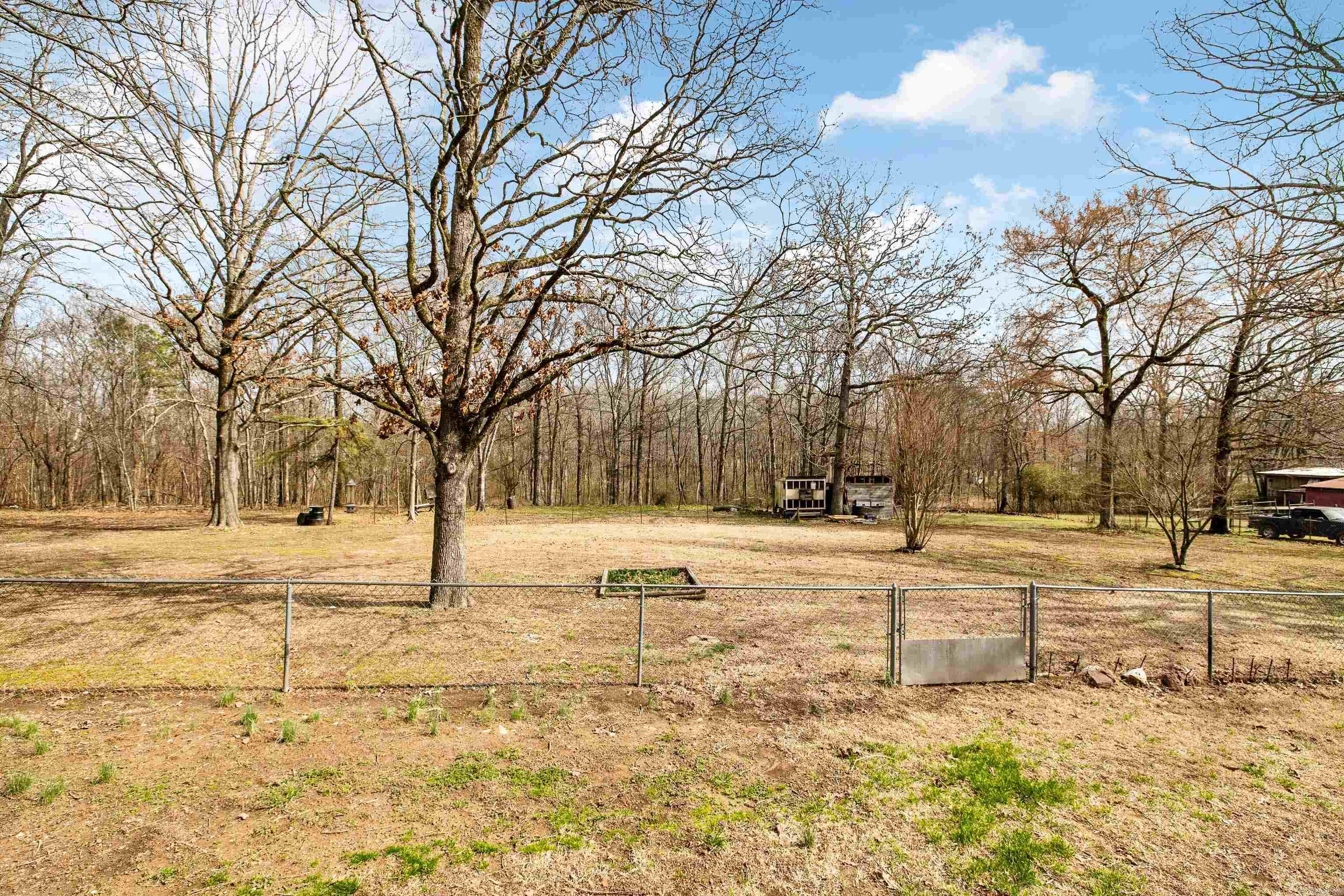 ALMQUIST - Residential