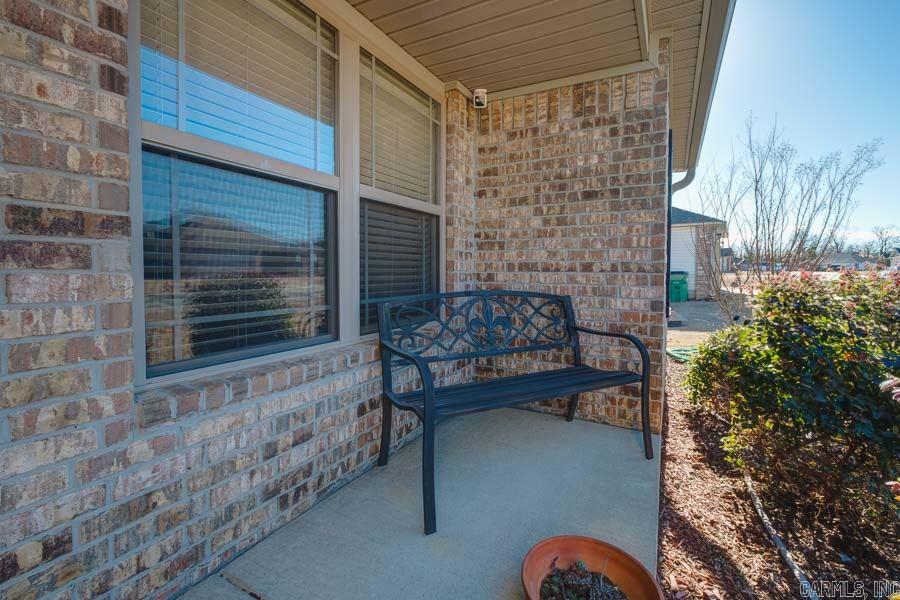 PARKWAY MEADOWS - Residential