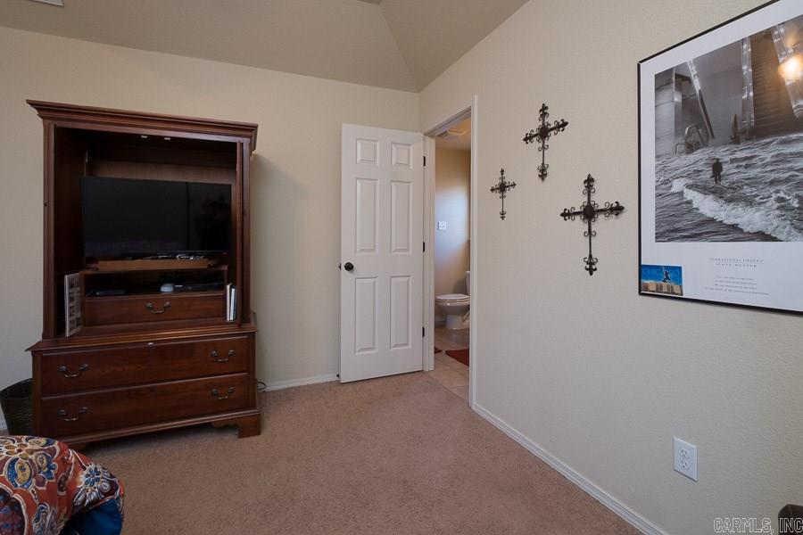 PARKWAY MEADOWS - Residential