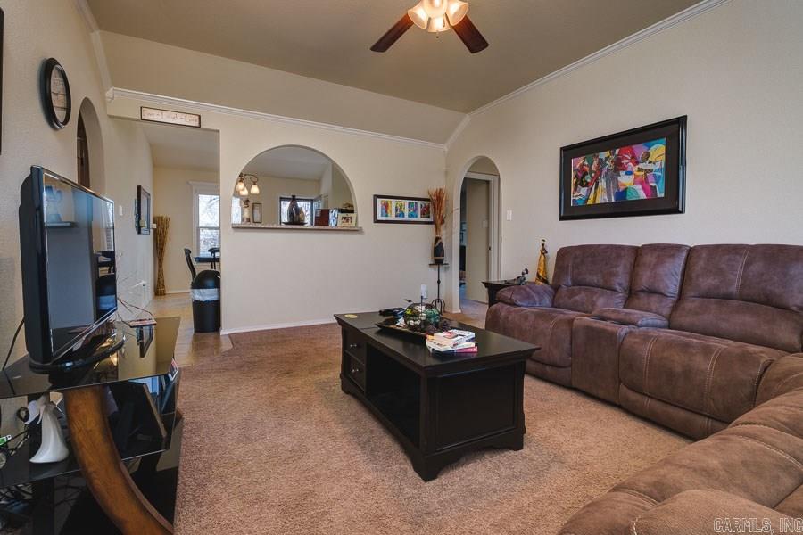 PARKWAY MEADOWS - Residential