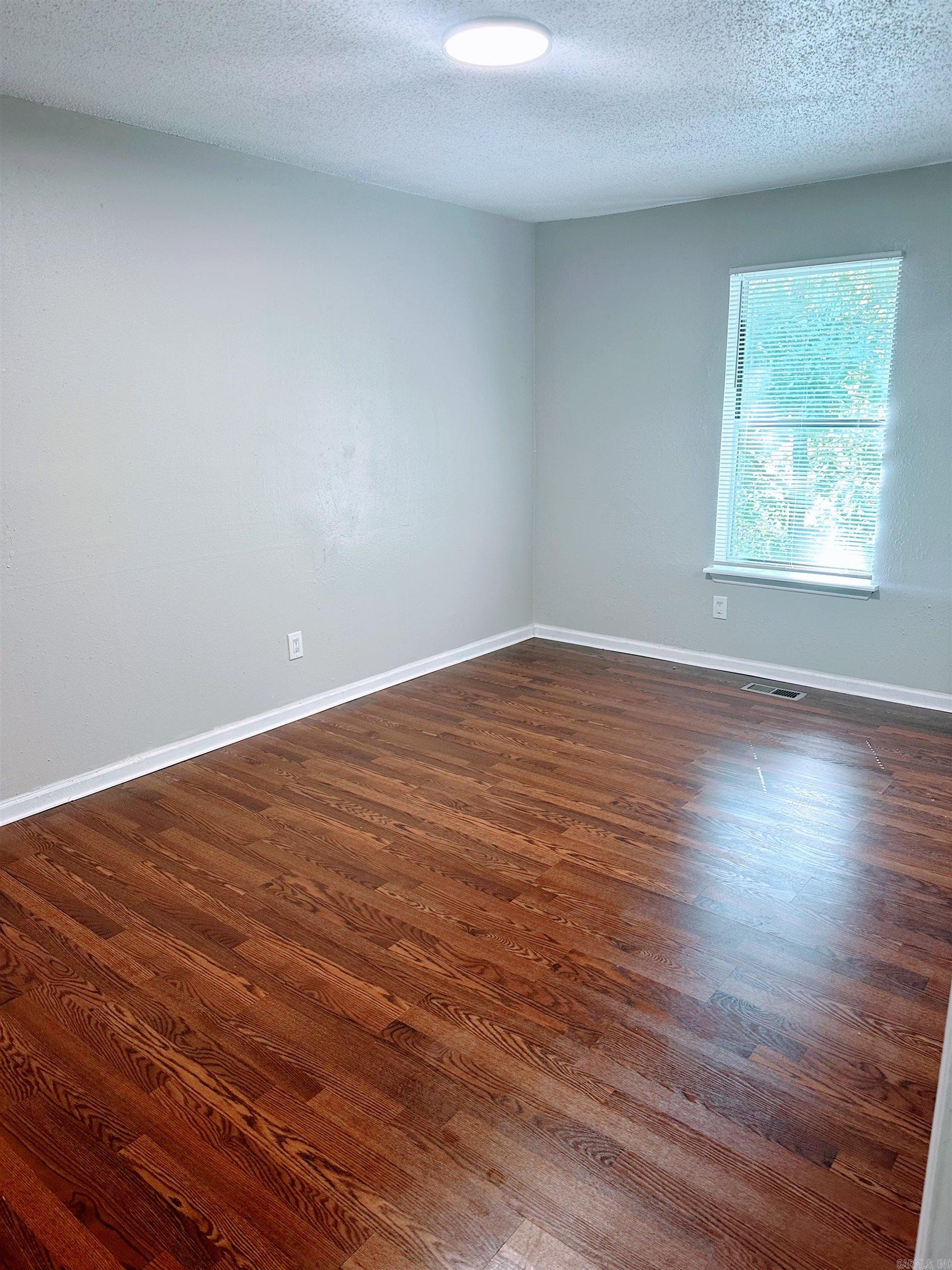 OVERBROOK - Residential