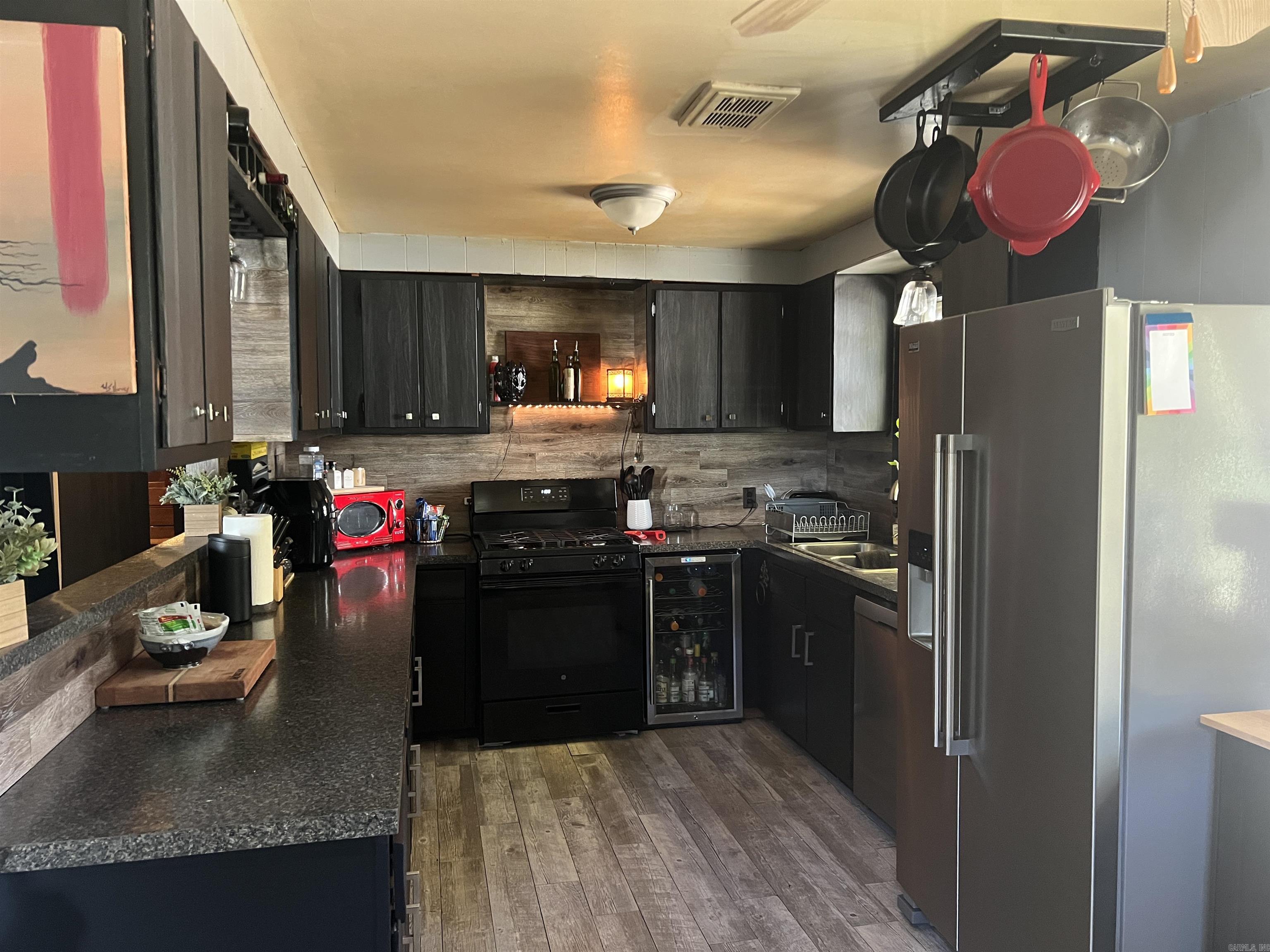 PLAINVIEW - Residential