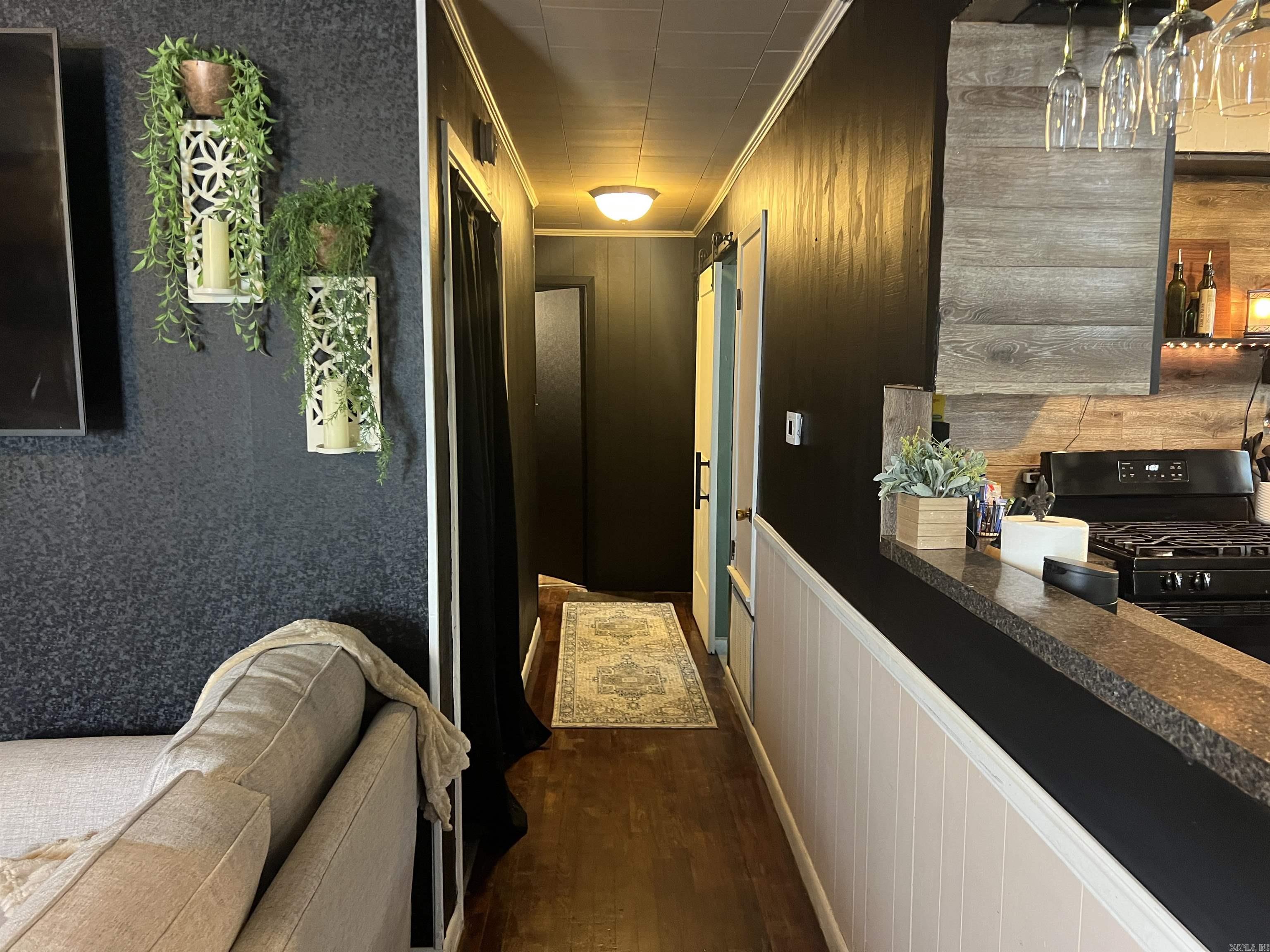 PLAINVIEW - Residential