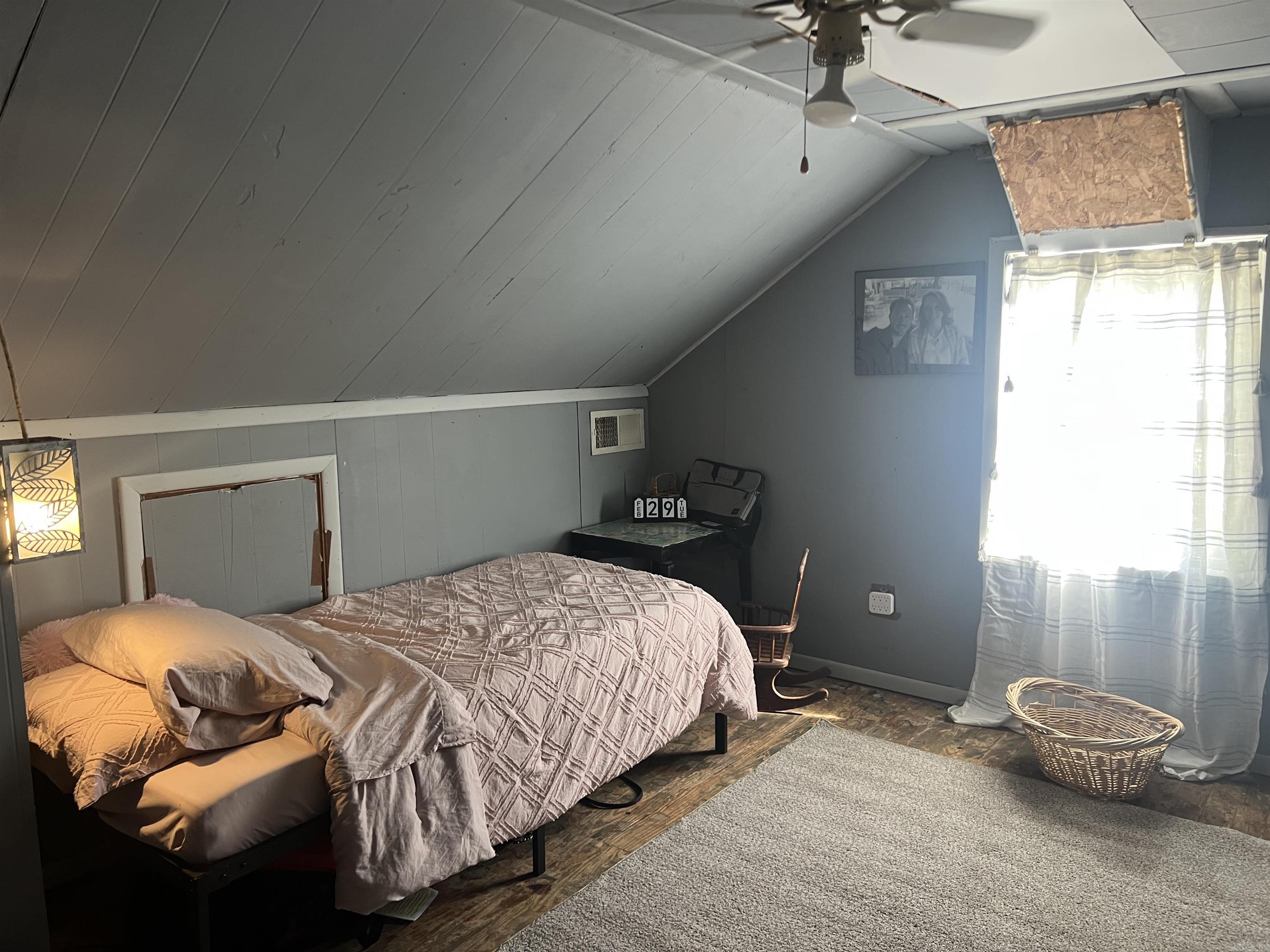 PLAINVIEW - Residential