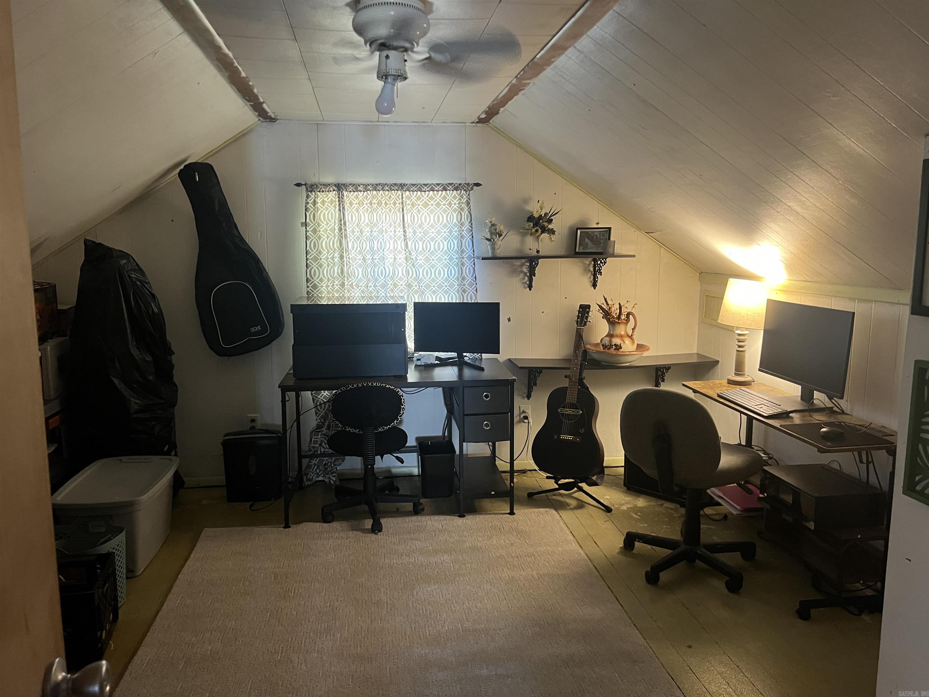 PLAINVIEW - Residential