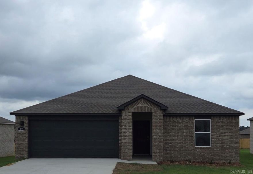 Jubilant Justin Plan with 4 Bedrooms, 2 baths, and a 2-car garage! Plan in The Villas at Hope Valley! Beautiful, new home in Hensley, Arkansas. These new construction homes feature open floorplans for comfortable living! You’ll find LED Lighting throughout; a programmable thermostat and homes will have LVP flooring with carpet in the bedrooms!  The kitchen features 36-inch cabinets with granite kitchen countertops with 4-inch backsplash, chrome plumbing fixtures, and an undermount kitchen sink! Lovely Primary bedroom with a fabulous ensuite with walk-in shower, granite counters, and a walk-in closet! Brick exterior with Hardie® fascia per plan, architectural shingles, and a covered patio per plan.  Special Builder warranty. Photos are stock photos and may vary as built. HOA fees will be used for management.