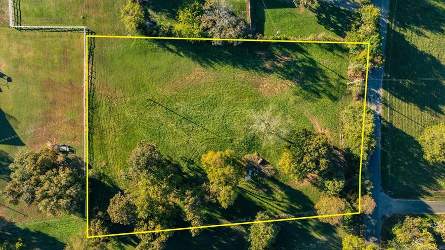 Wanting to build your dream home?  This 1.67 acre lot is located in a desirable location close to Greenbrier and Conway.  Come check it out and make it yours today!