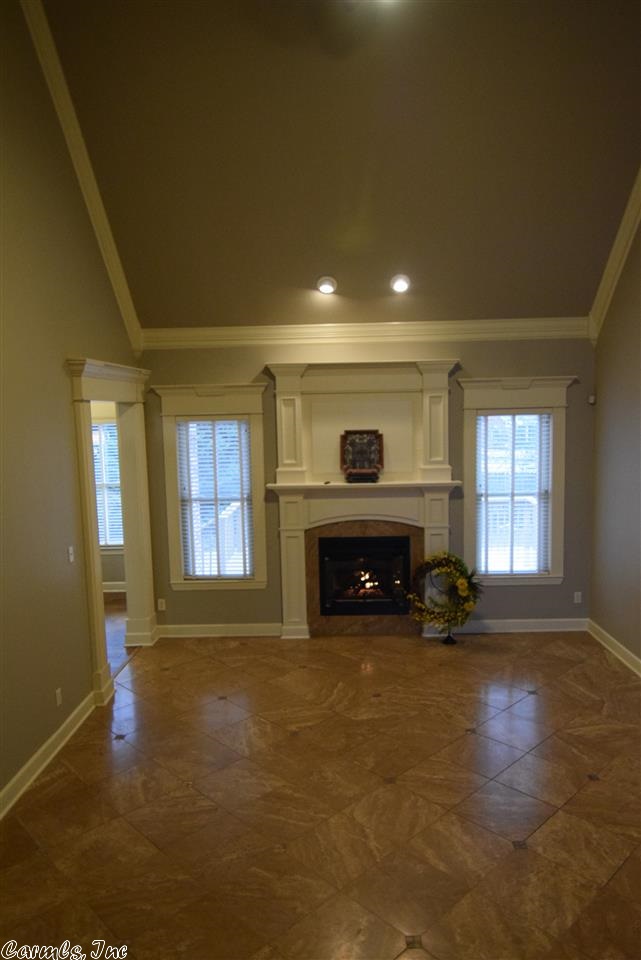 HURRICANE LAKE EST - Residential