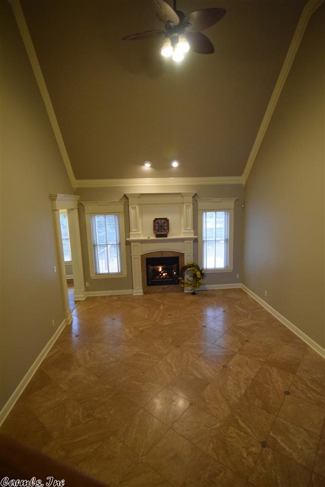 HURRICANE LAKE EST - Residential