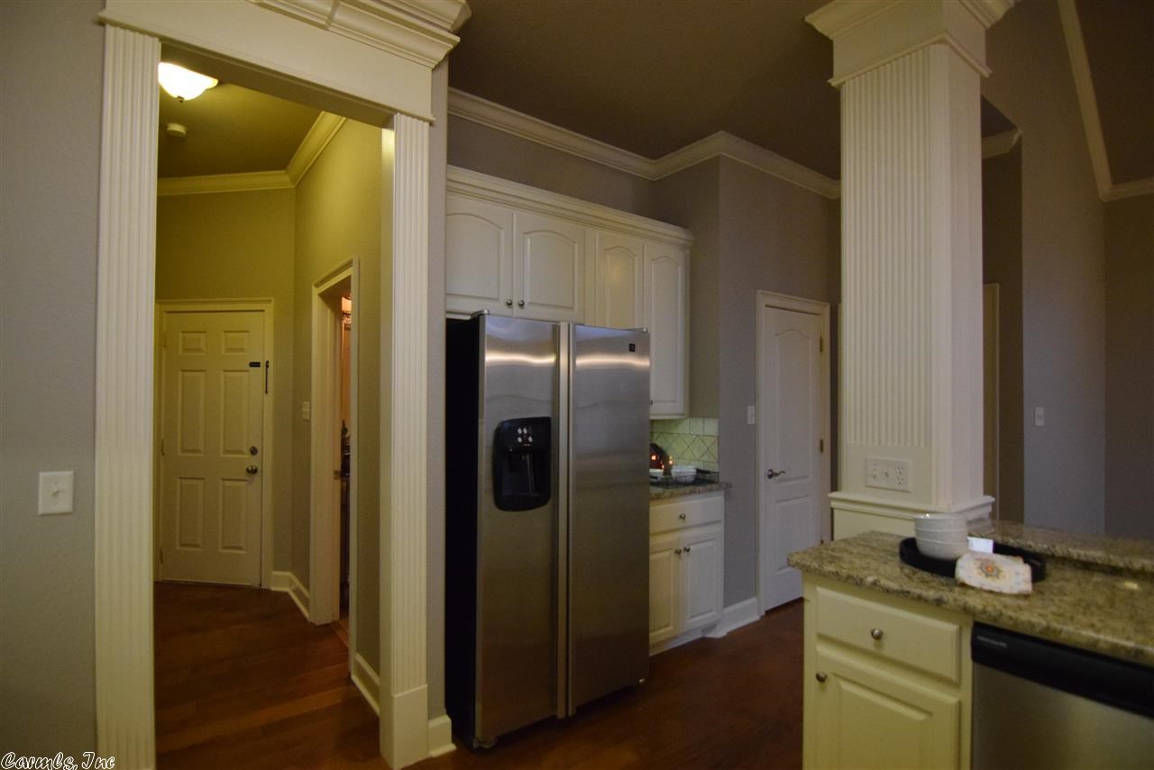 HURRICANE LAKE EST - Residential