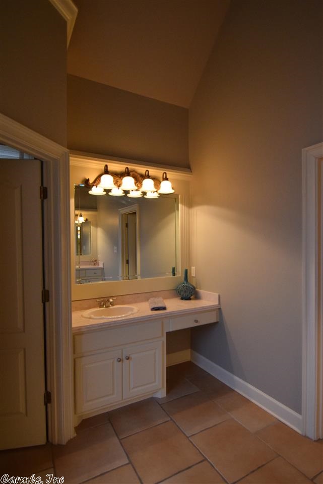 HURRICANE LAKE EST - Residential