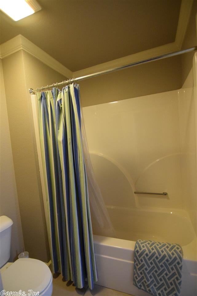 HURRICANE LAKE EST - Residential