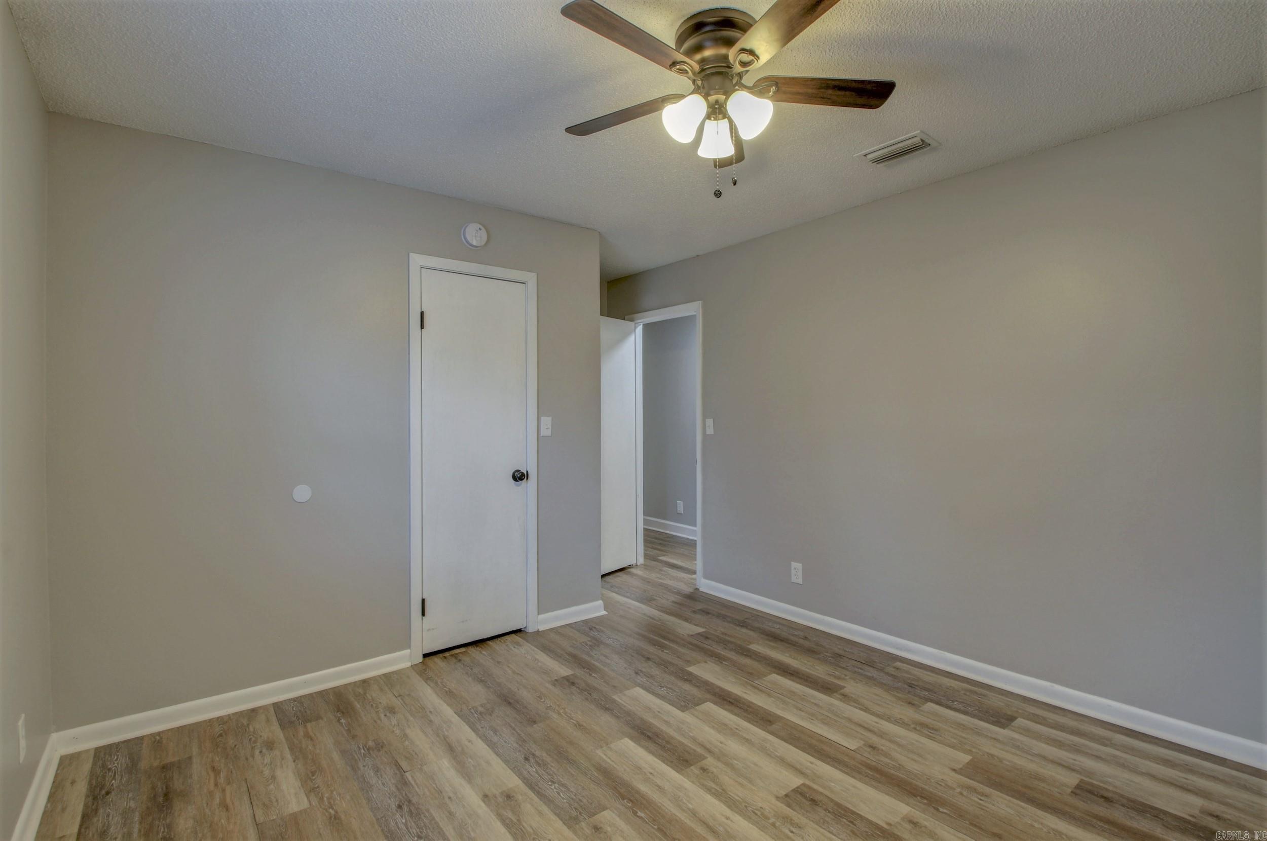 Oak Dale - Residential Lease