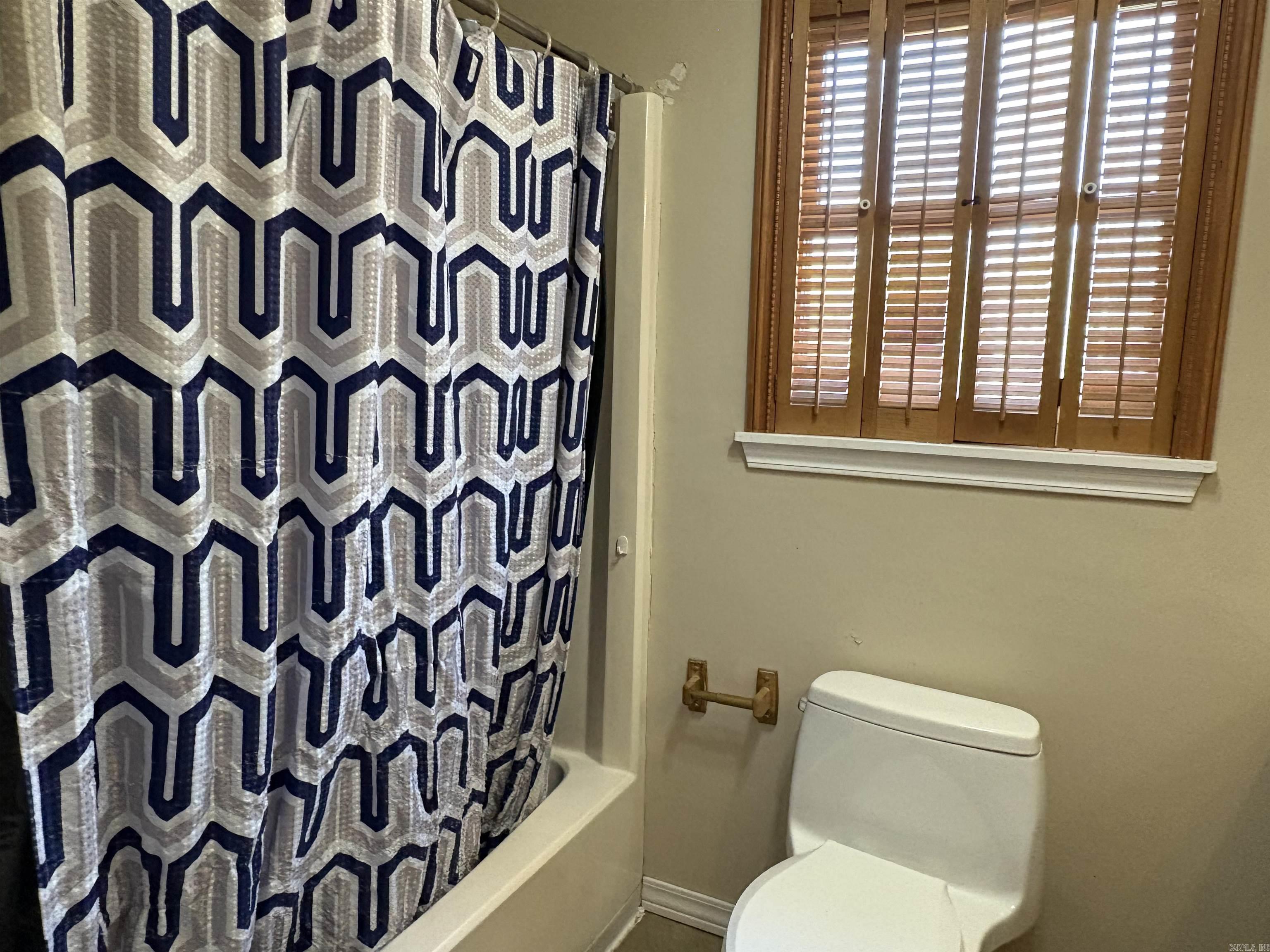 TANGLEWOOD HTS - Residential