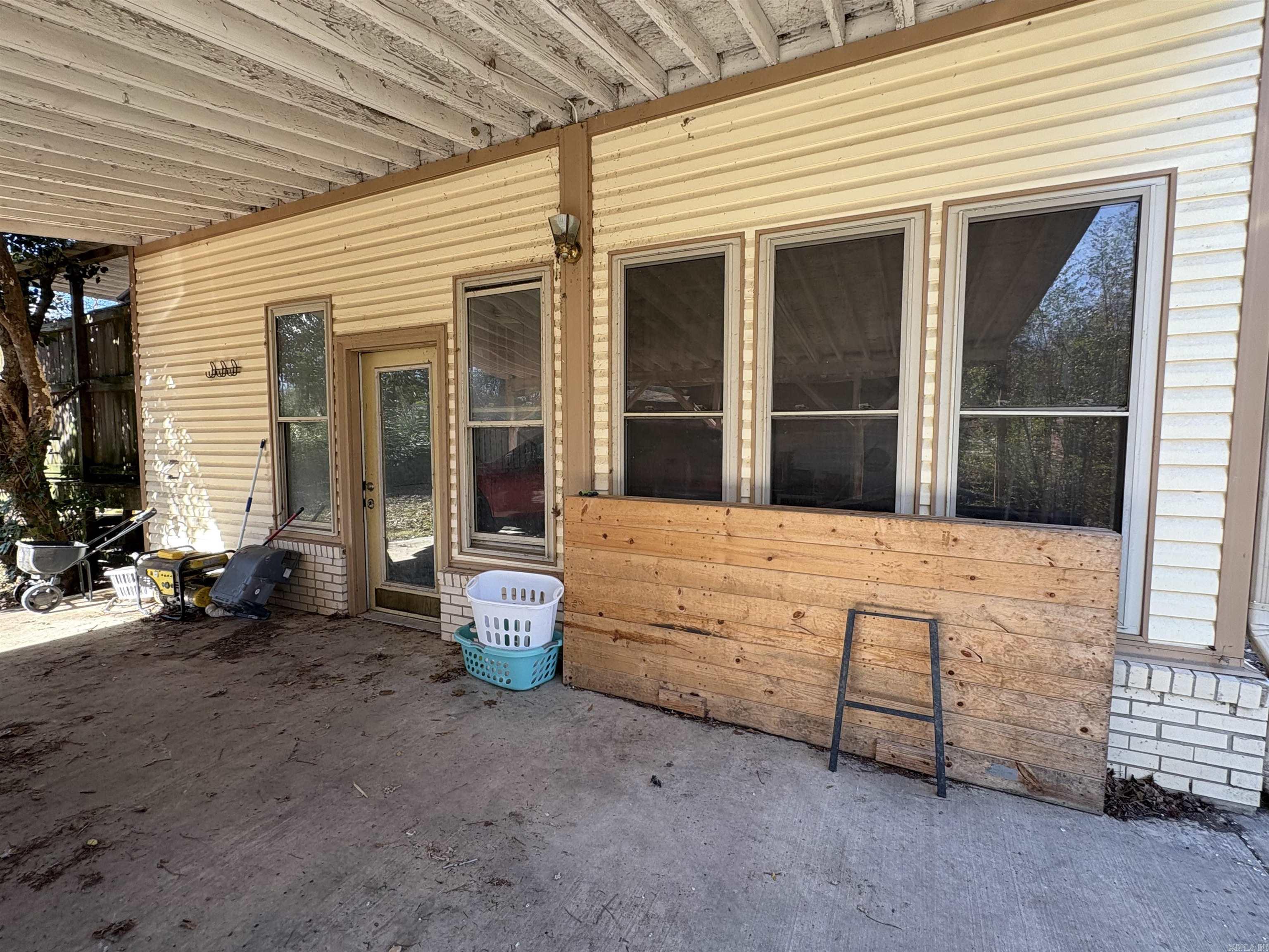 TANGLEWOOD HTS - Residential