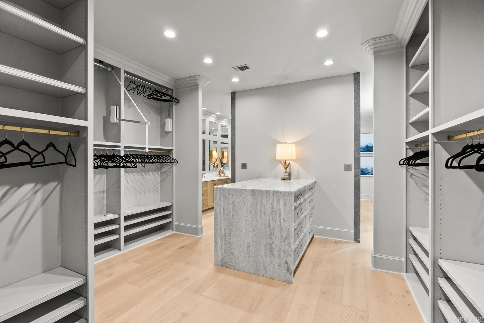 PARK VIEW - Residential