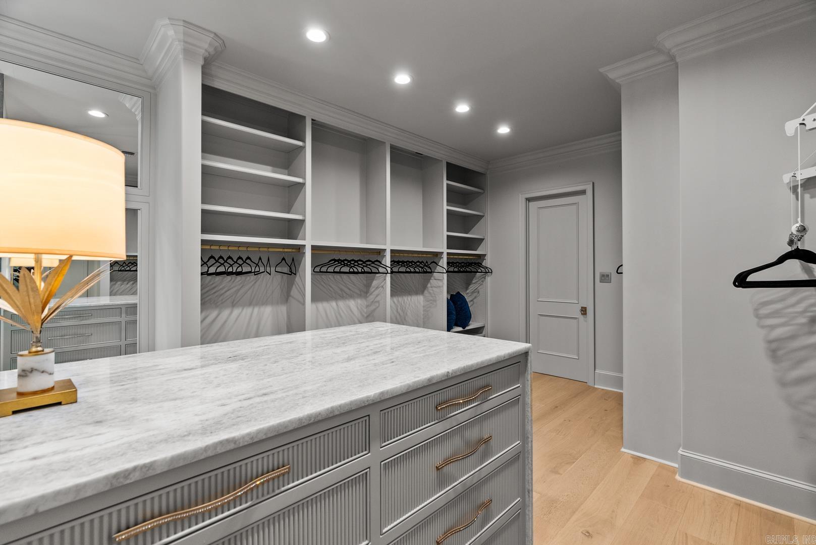 PARK VIEW - Residential