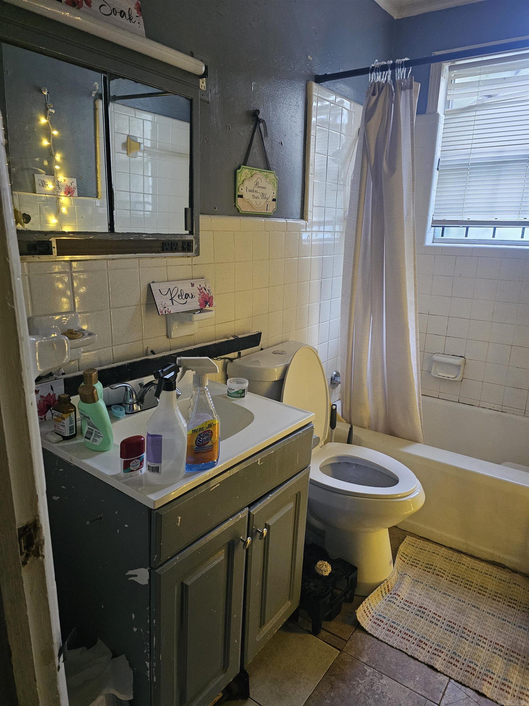 WALTHOUR & FLAKE ADDN - Residential