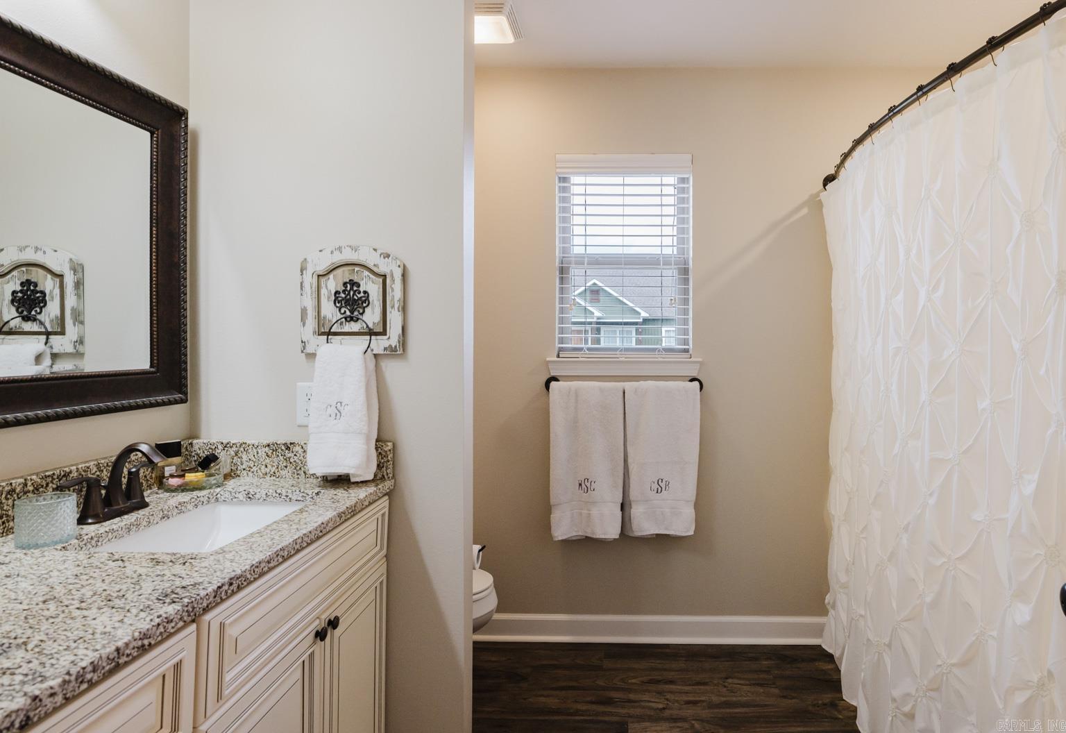 Makenna Cove - Residential