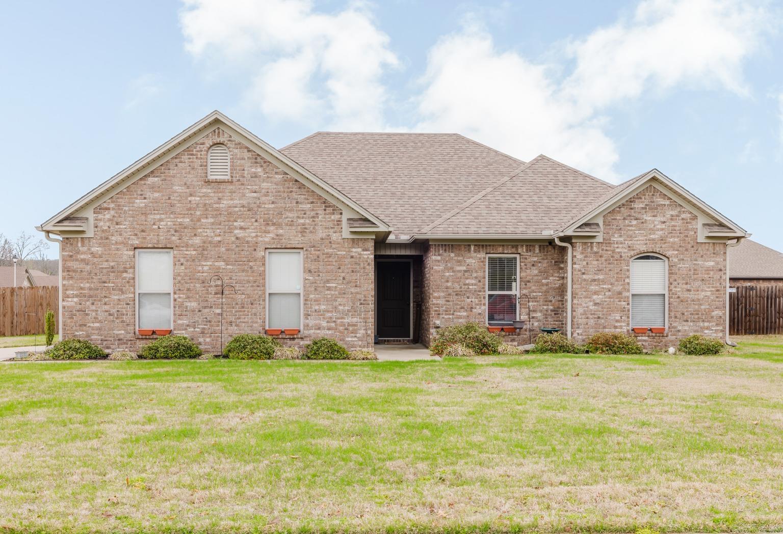 Makenna Cove - Residential