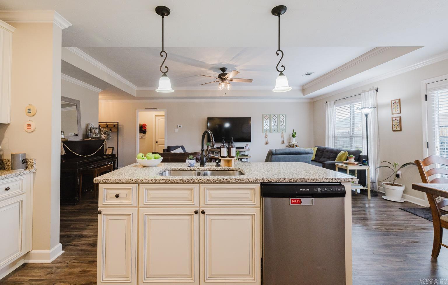 Makenna Cove - Residential