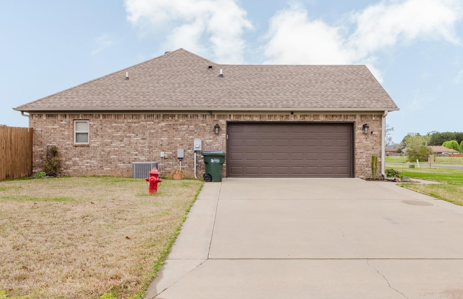 Makenna Cove - Residential