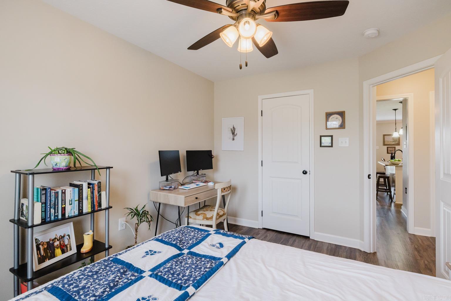 Makenna Cove - Residential