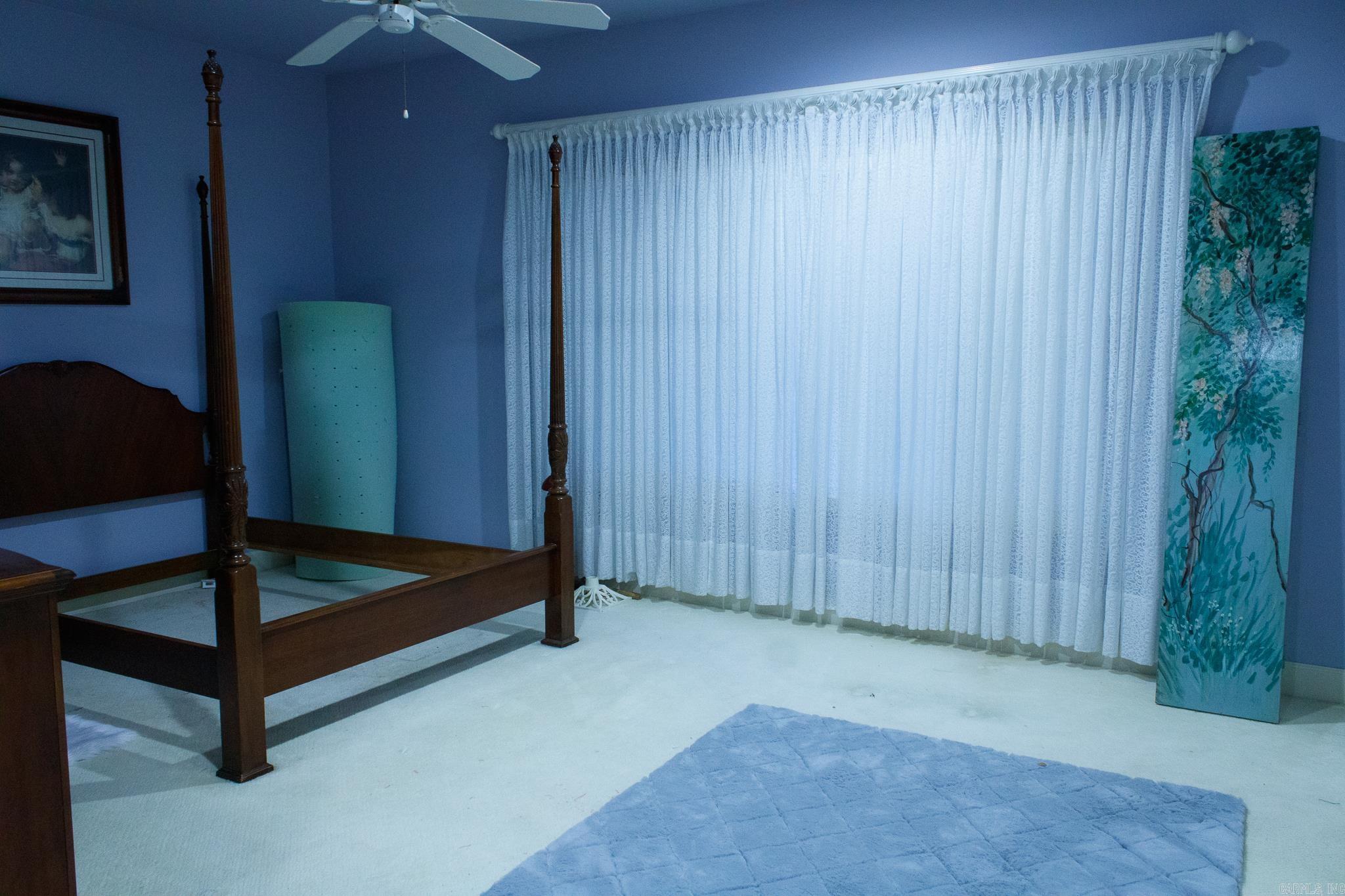 UNPLATTED ACREAGE - Residential