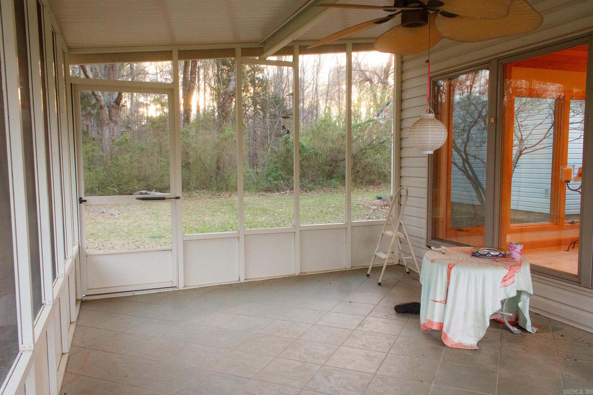 UNPLATTED ACREAGE - Residential