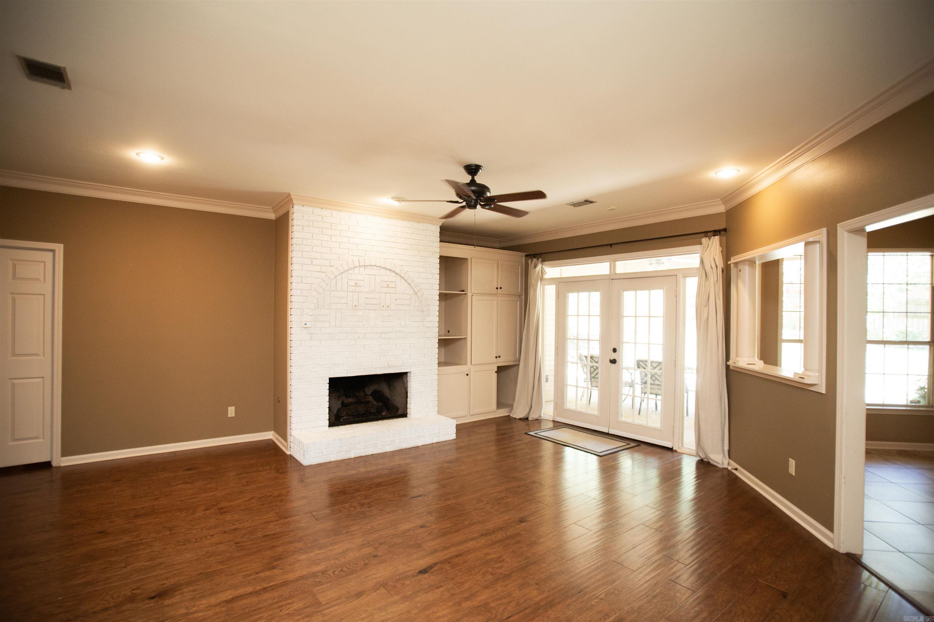 St Charles Add - Residential Lease