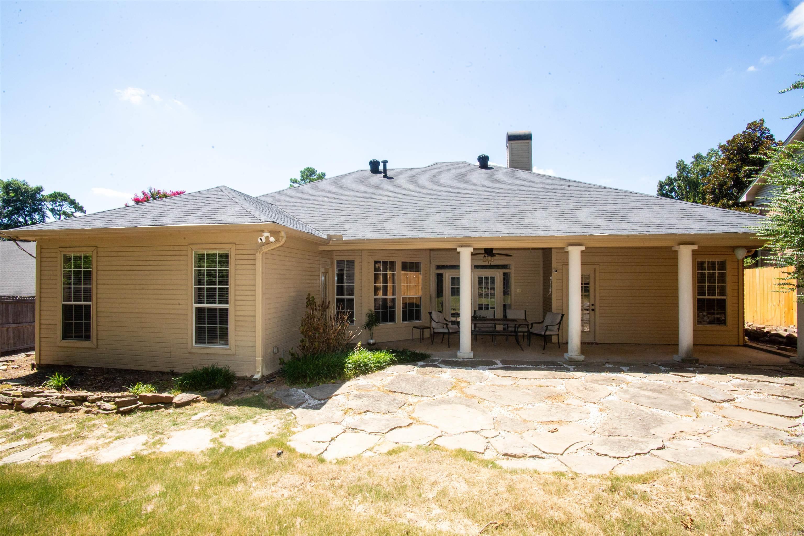 St Charles Add - Residential Lease