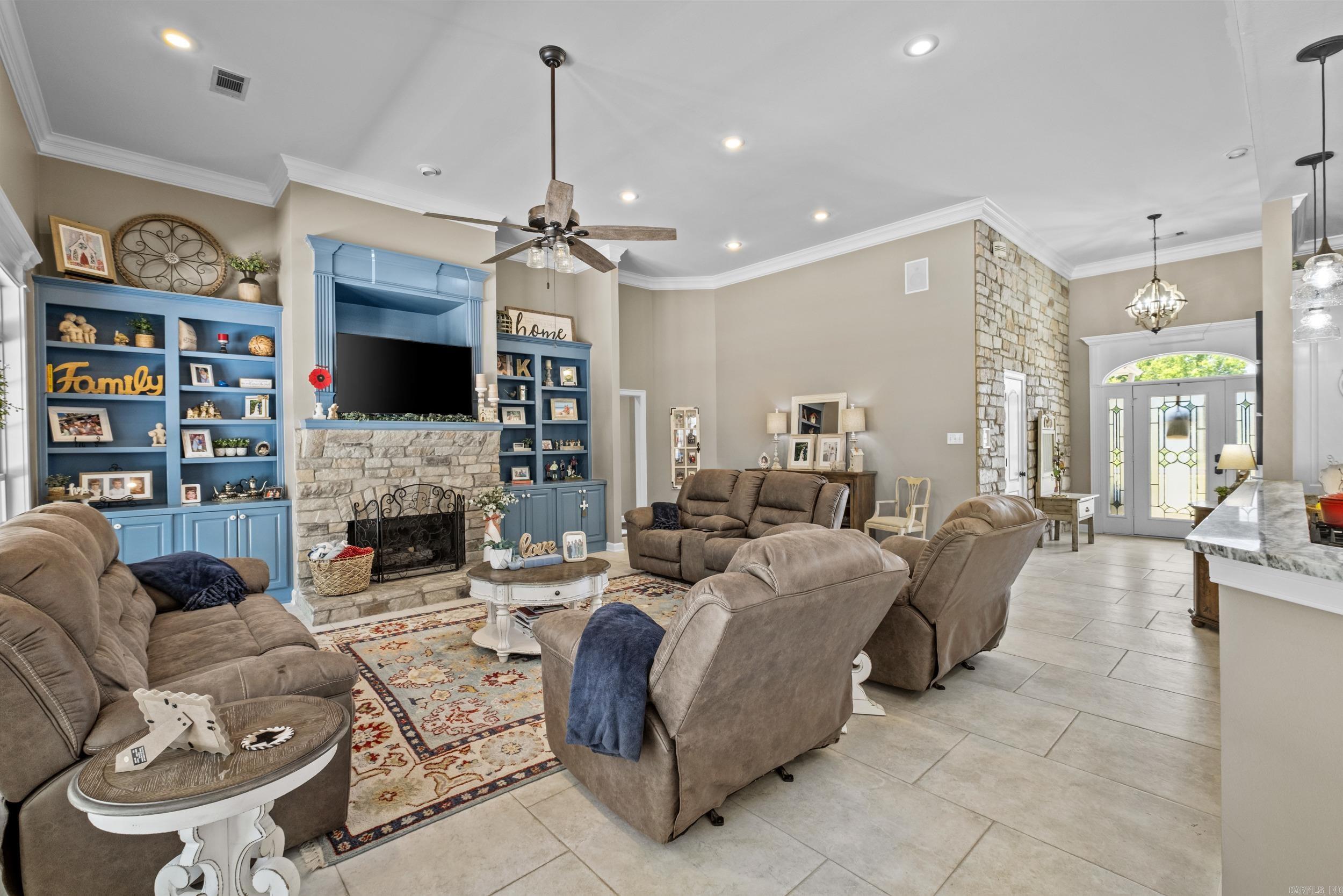 STONERIDGE ESTATES - Residential