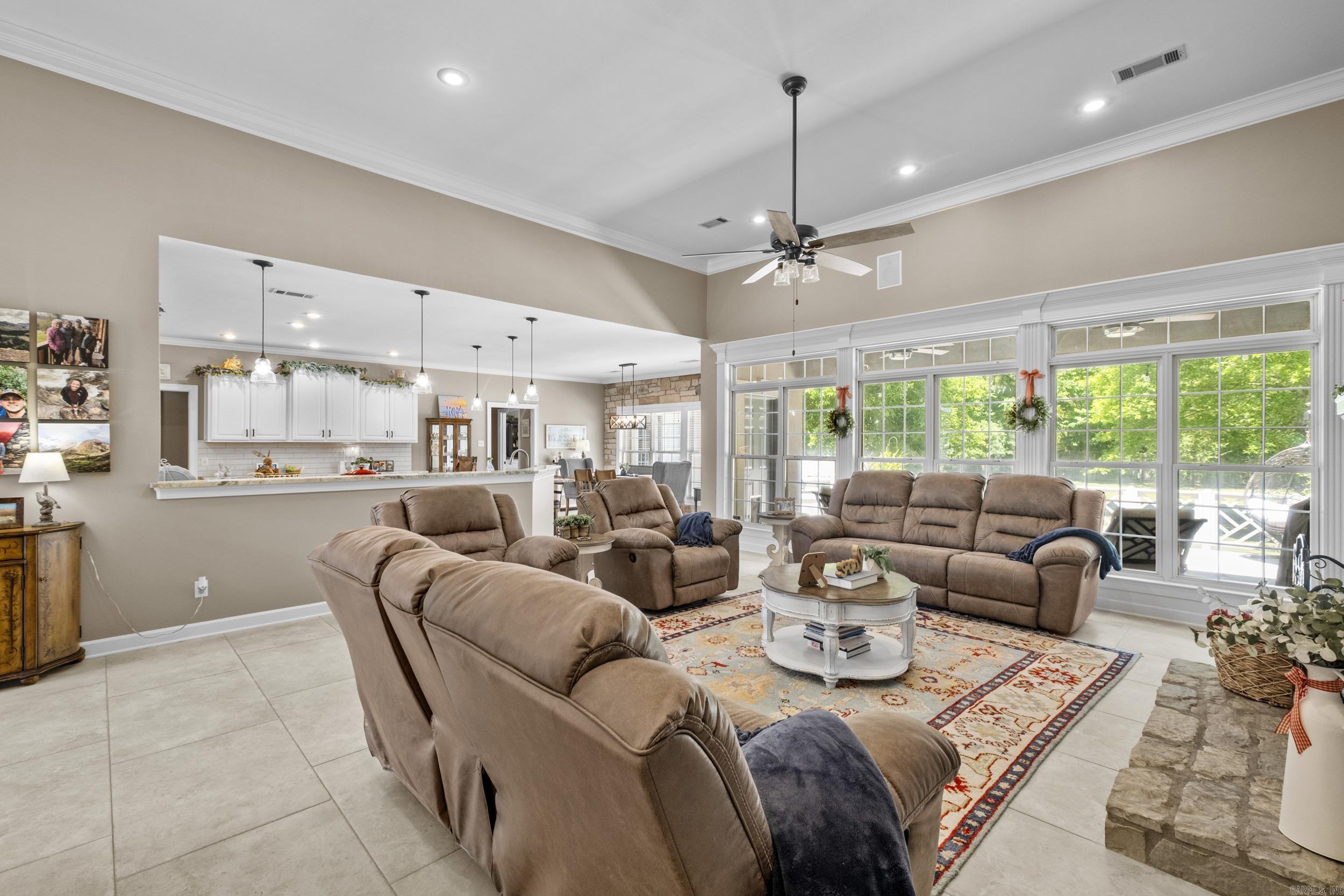 STONERIDGE ESTATES - Residential