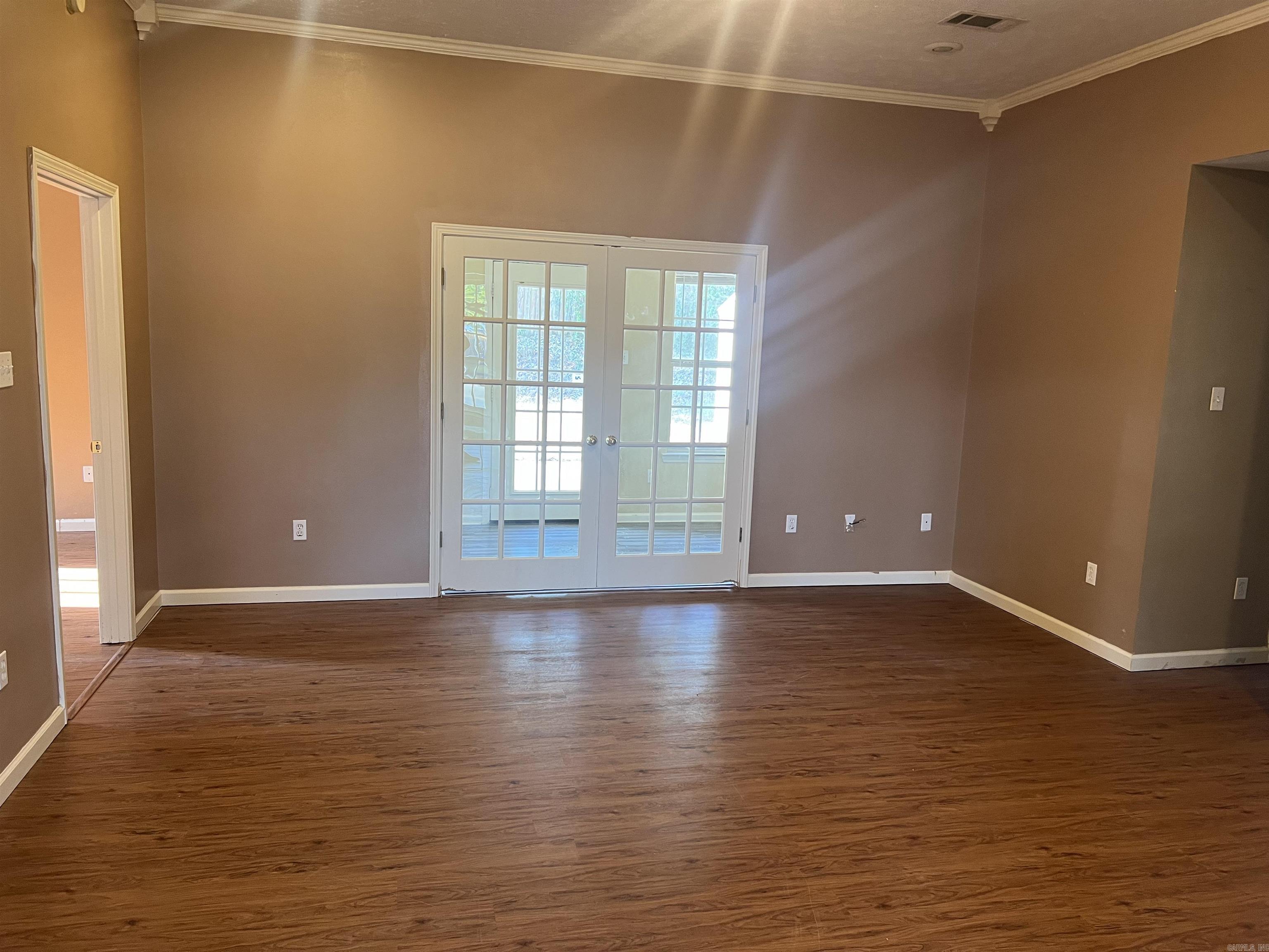 SMITHFIELD - Residential