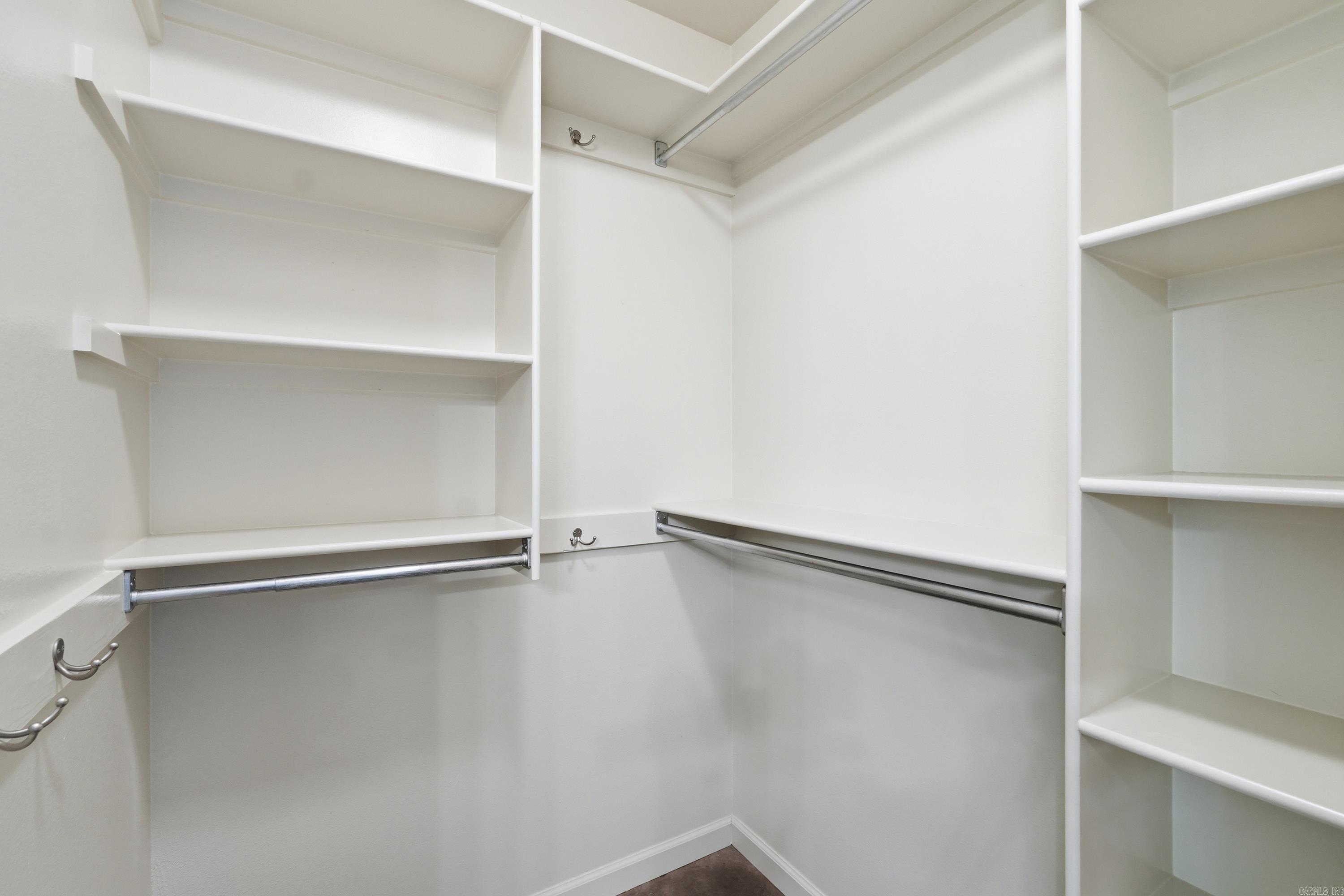 BROOKFIELD WEST - Residential