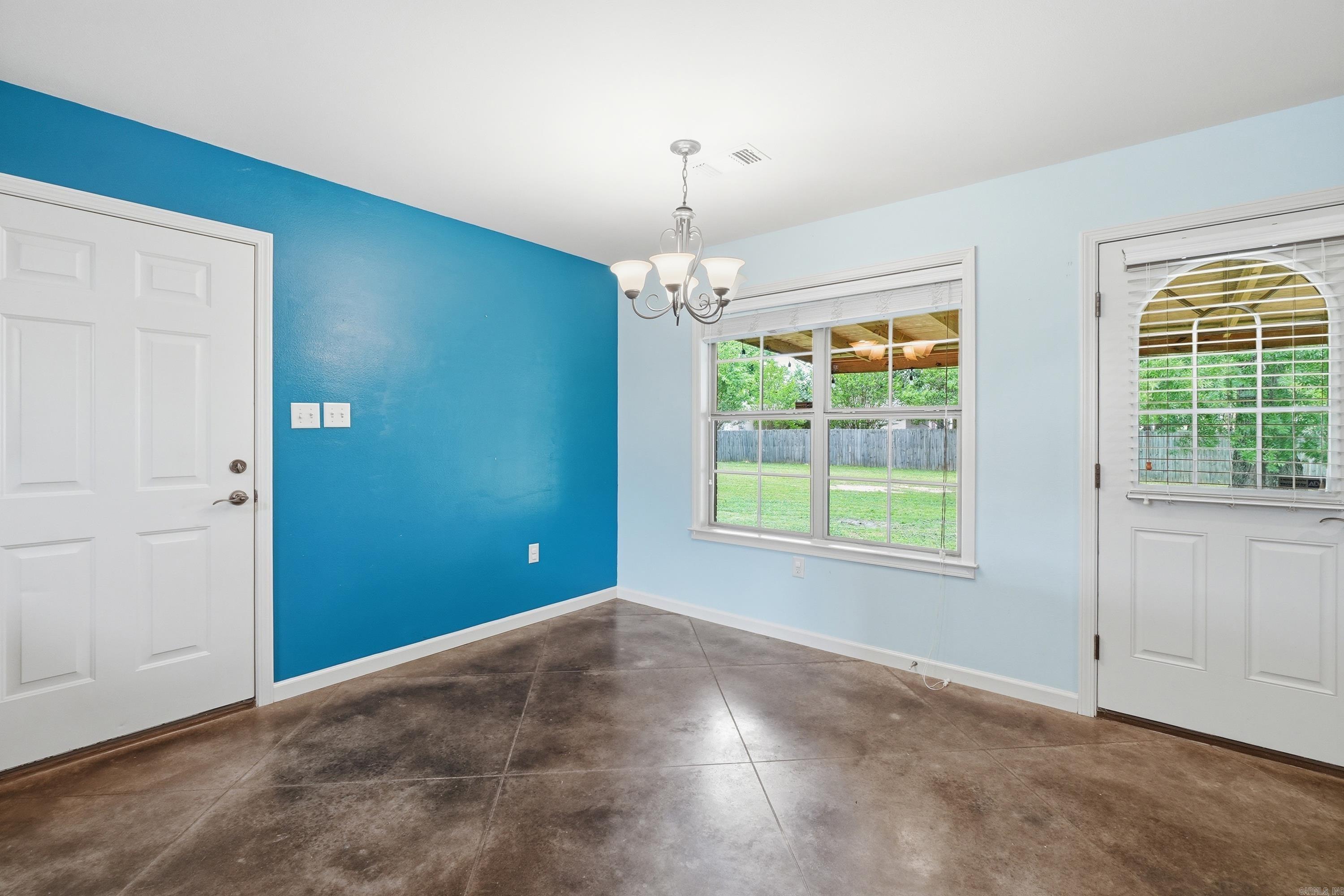 BROOKFIELD WEST - Residential